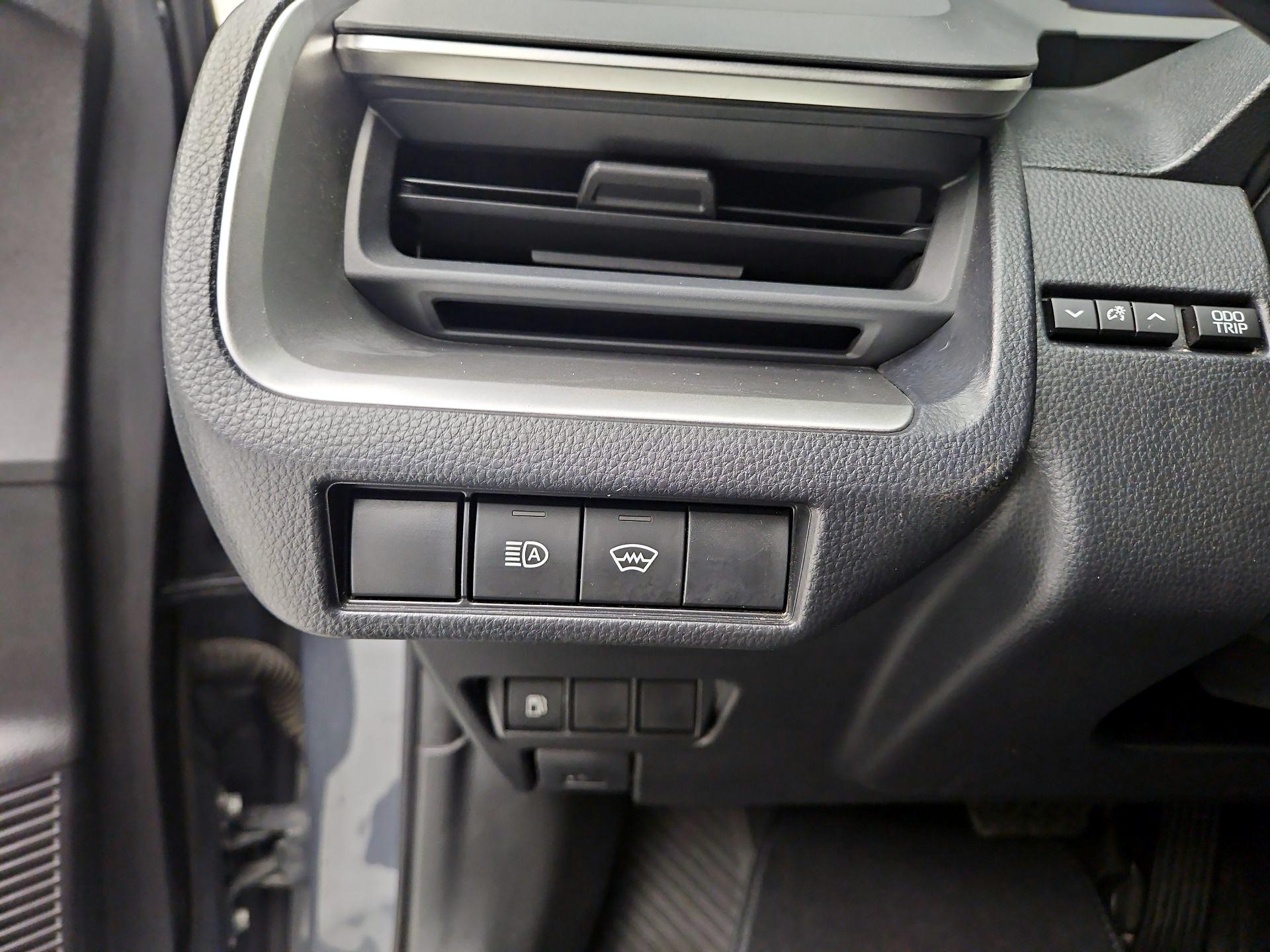 Thumbnail: 2024 Toyota Prius - 13