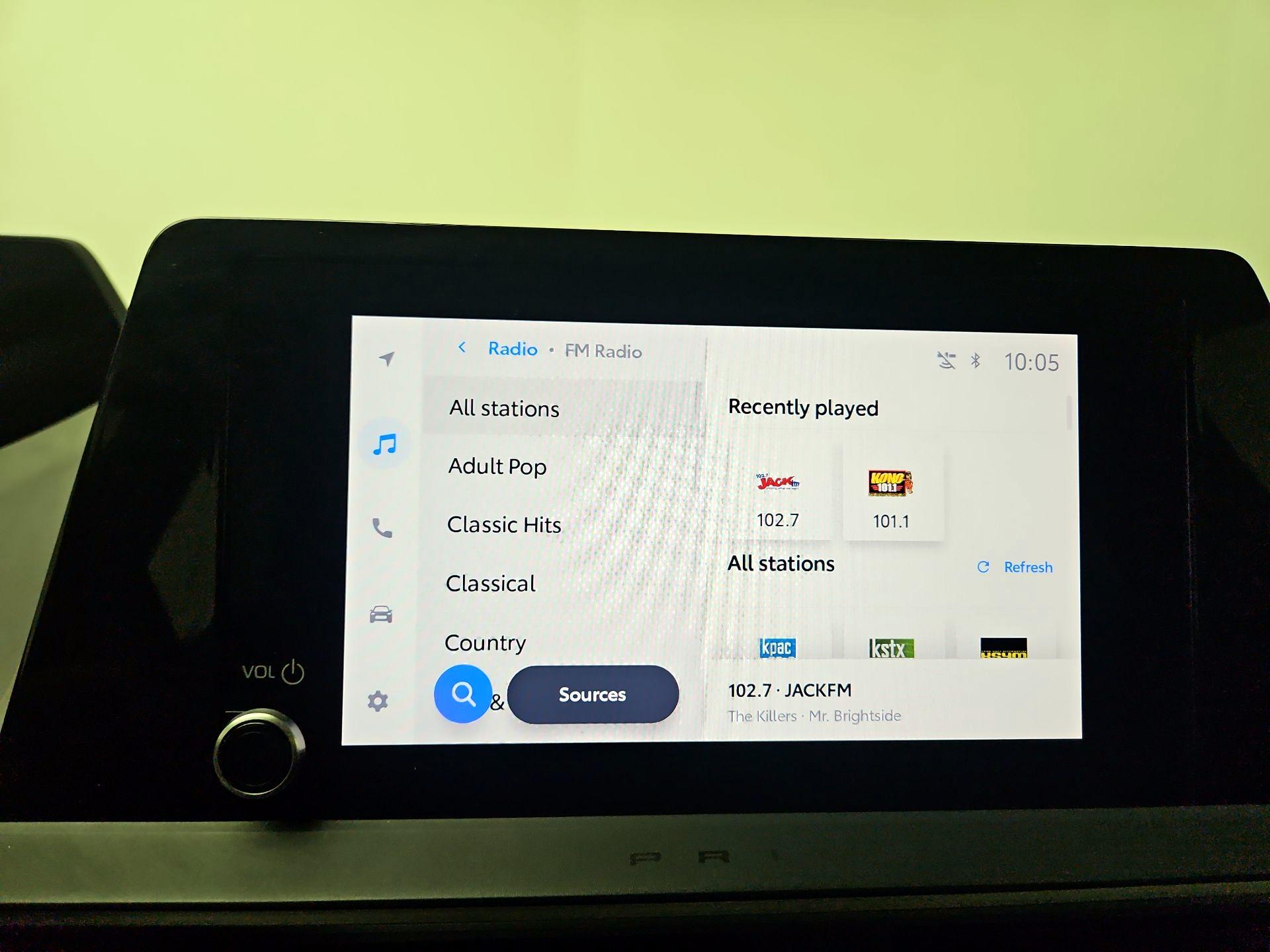 Thumbnail: 2024 Toyota Prius - 15