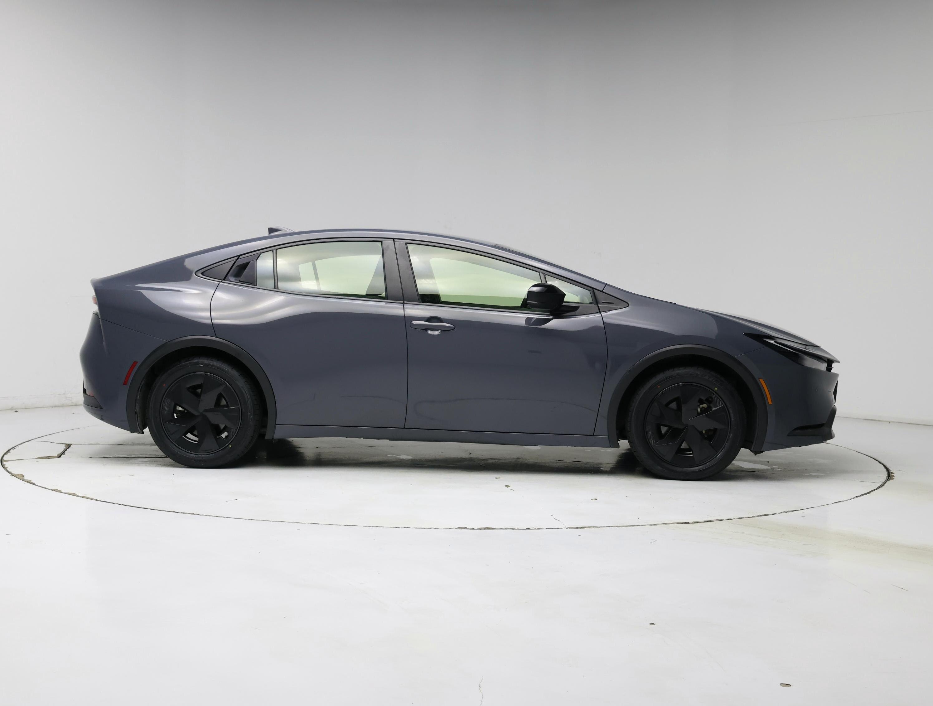 Thumbnail: 2024 Toyota Prius - 7