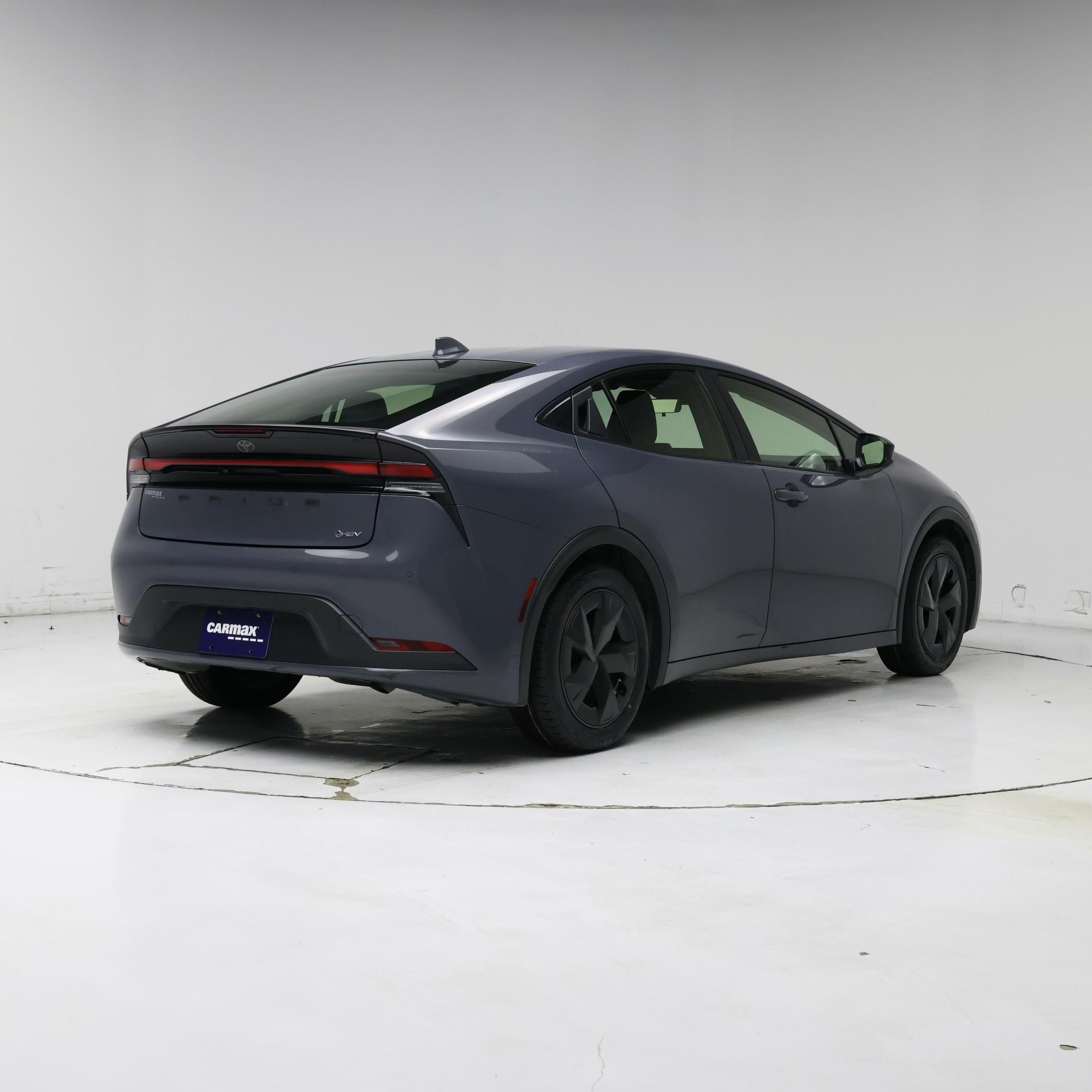 Thumbnail: 2024 Toyota Prius - 8