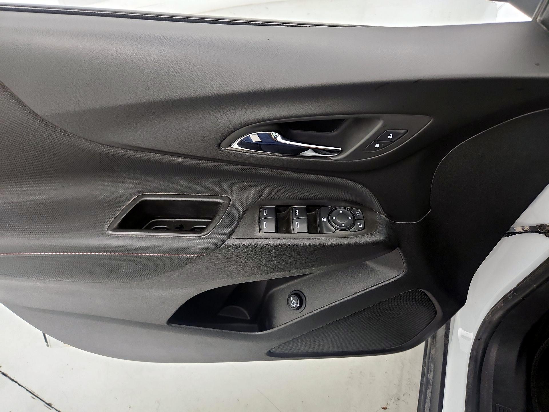 Thumbnail: 2023 Chevrolet Equinox - 12