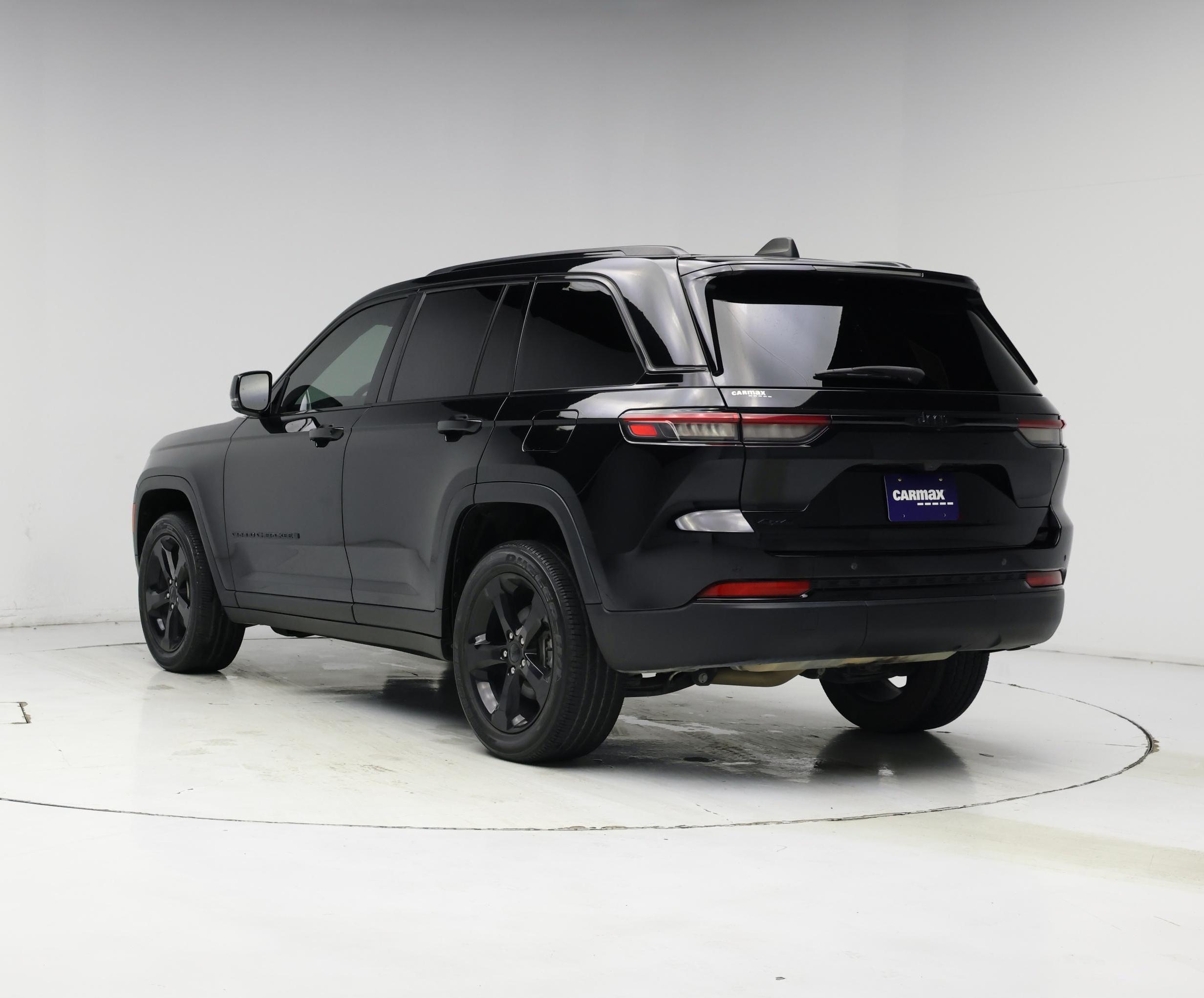 Thumbnail: 2023 Jeep Grand Cherokee - 2