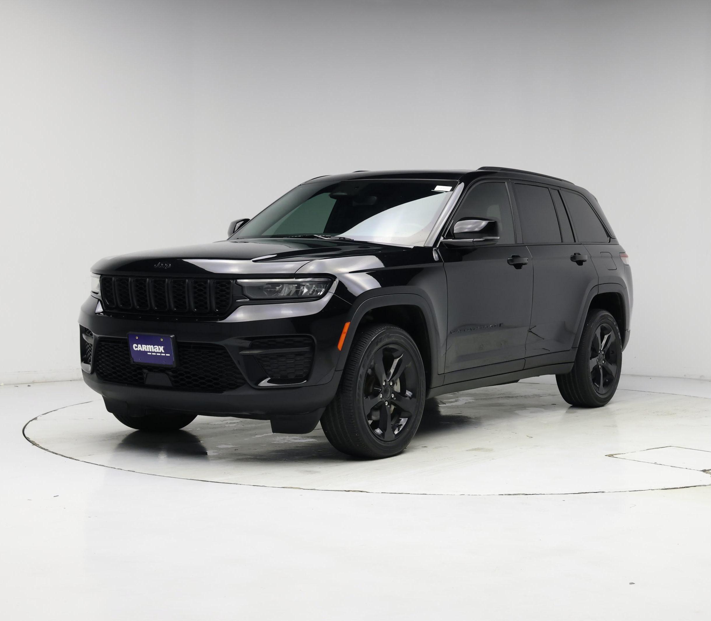 Thumbnail: 2023 Jeep Grand Cherokee - 4