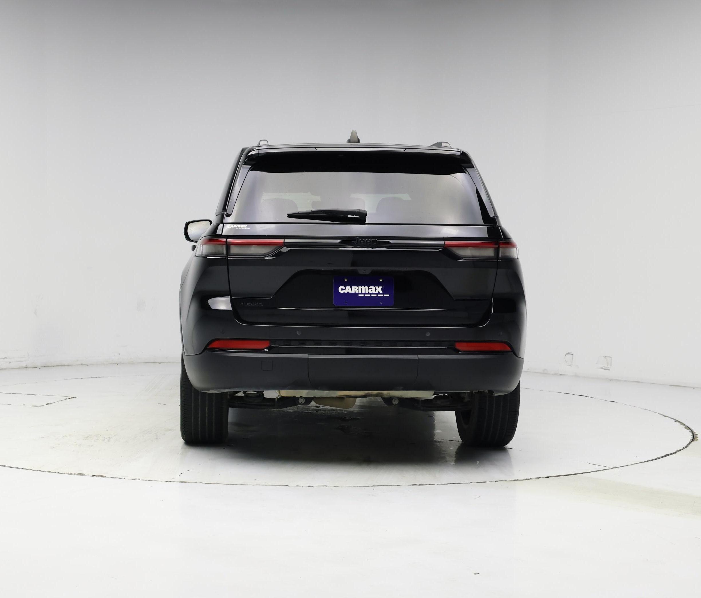 Thumbnail: 2023 Jeep Grand Cherokee - 6