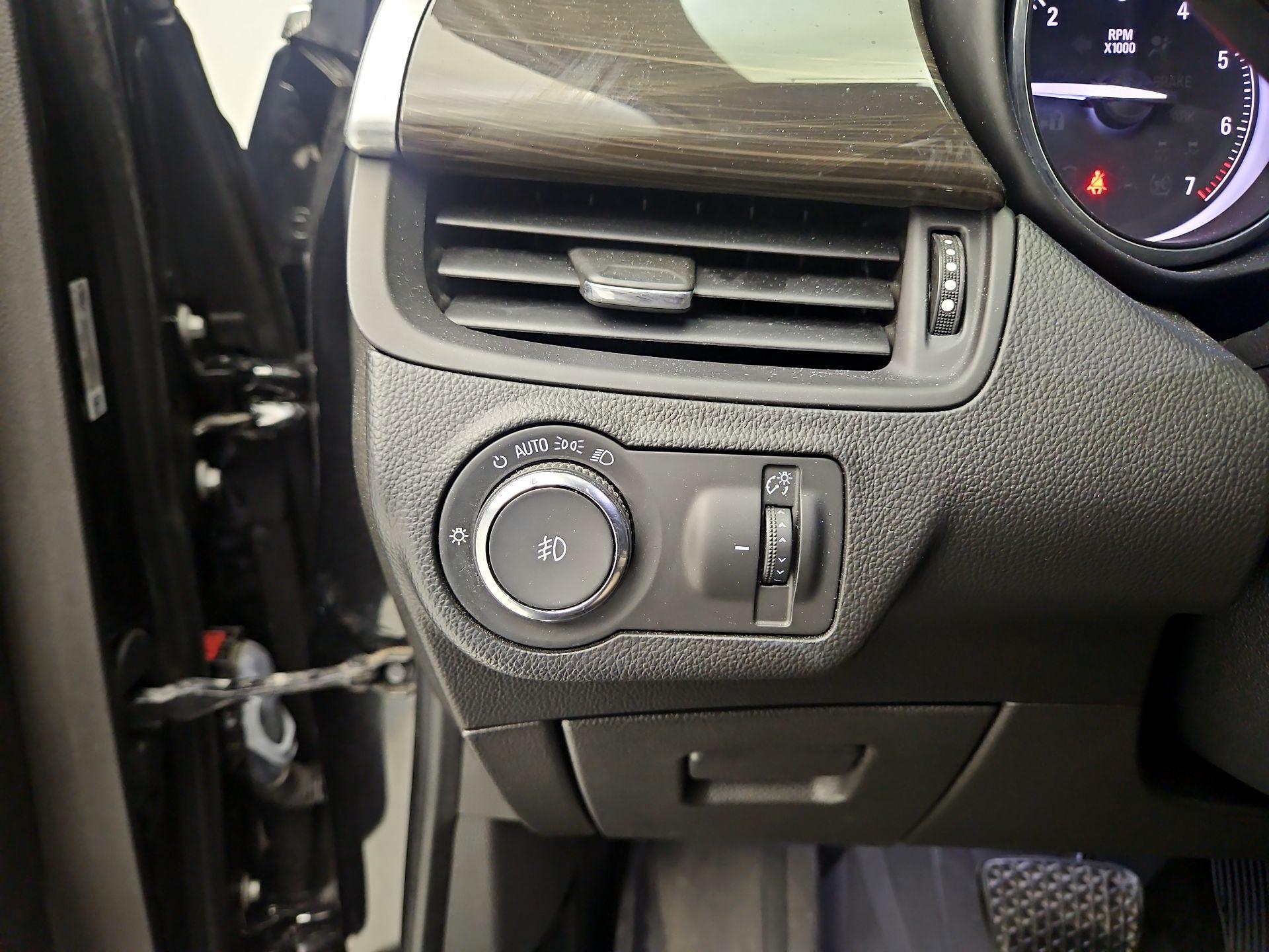 Thumbnail: 2020 Buick Envision - 13