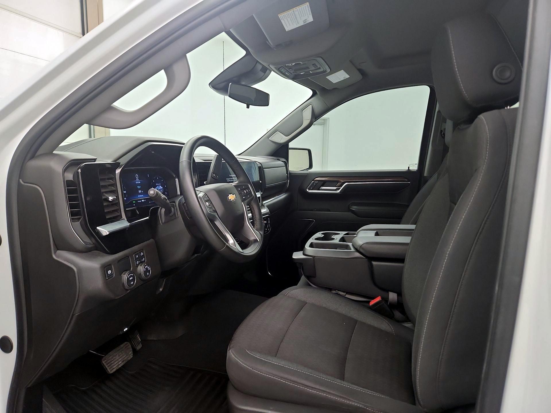 Thumbnail: 2024 Chevrolet Silverado 1500 - 11