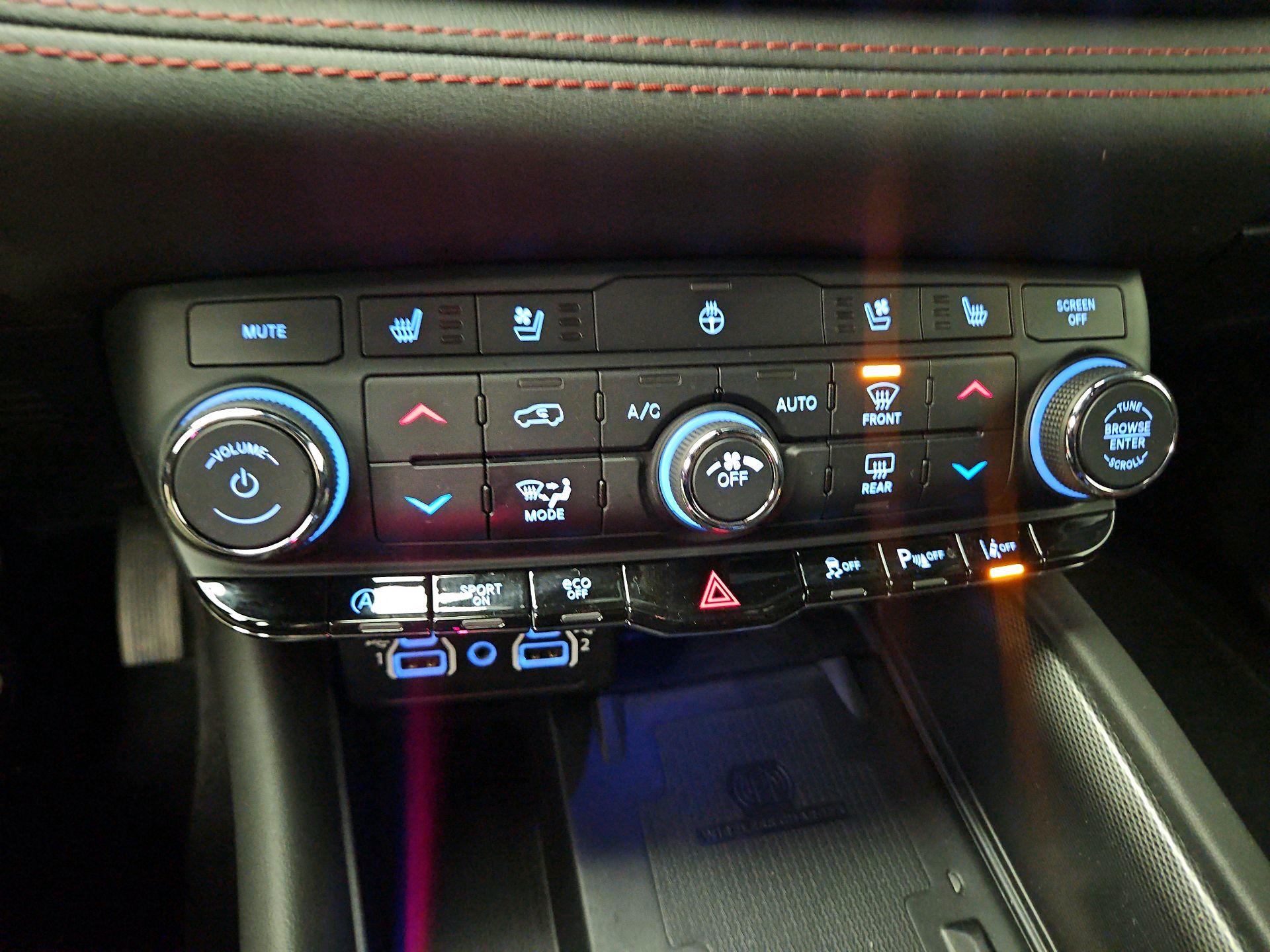 Thumbnail: 2023 Dodge Durango - 17