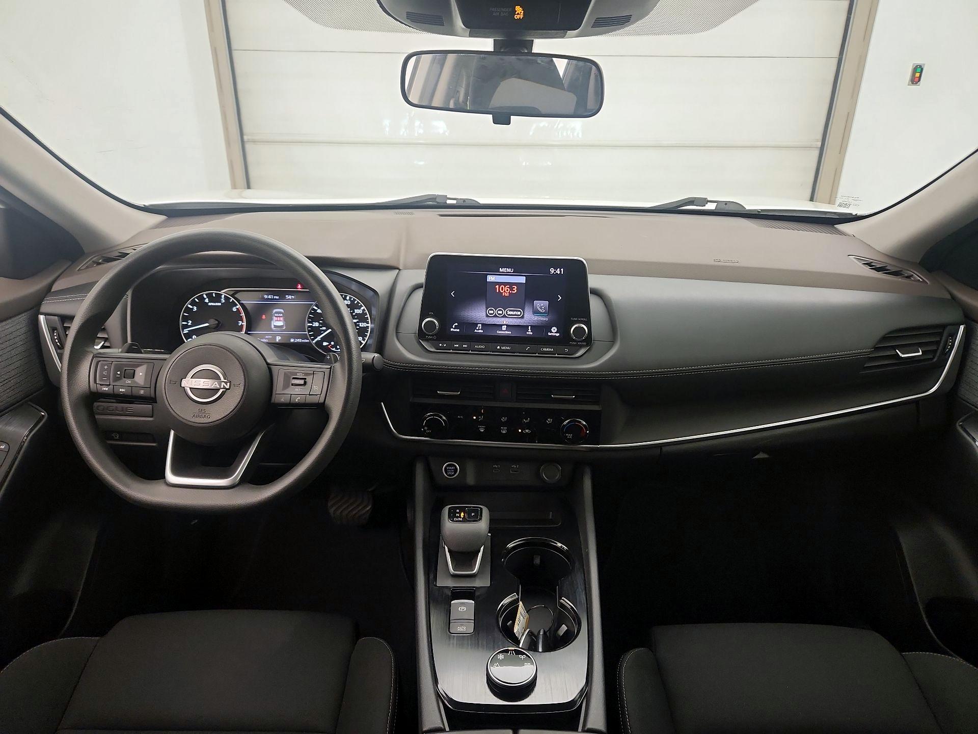 Thumbnail: 2023 Nissan Rogue - 9