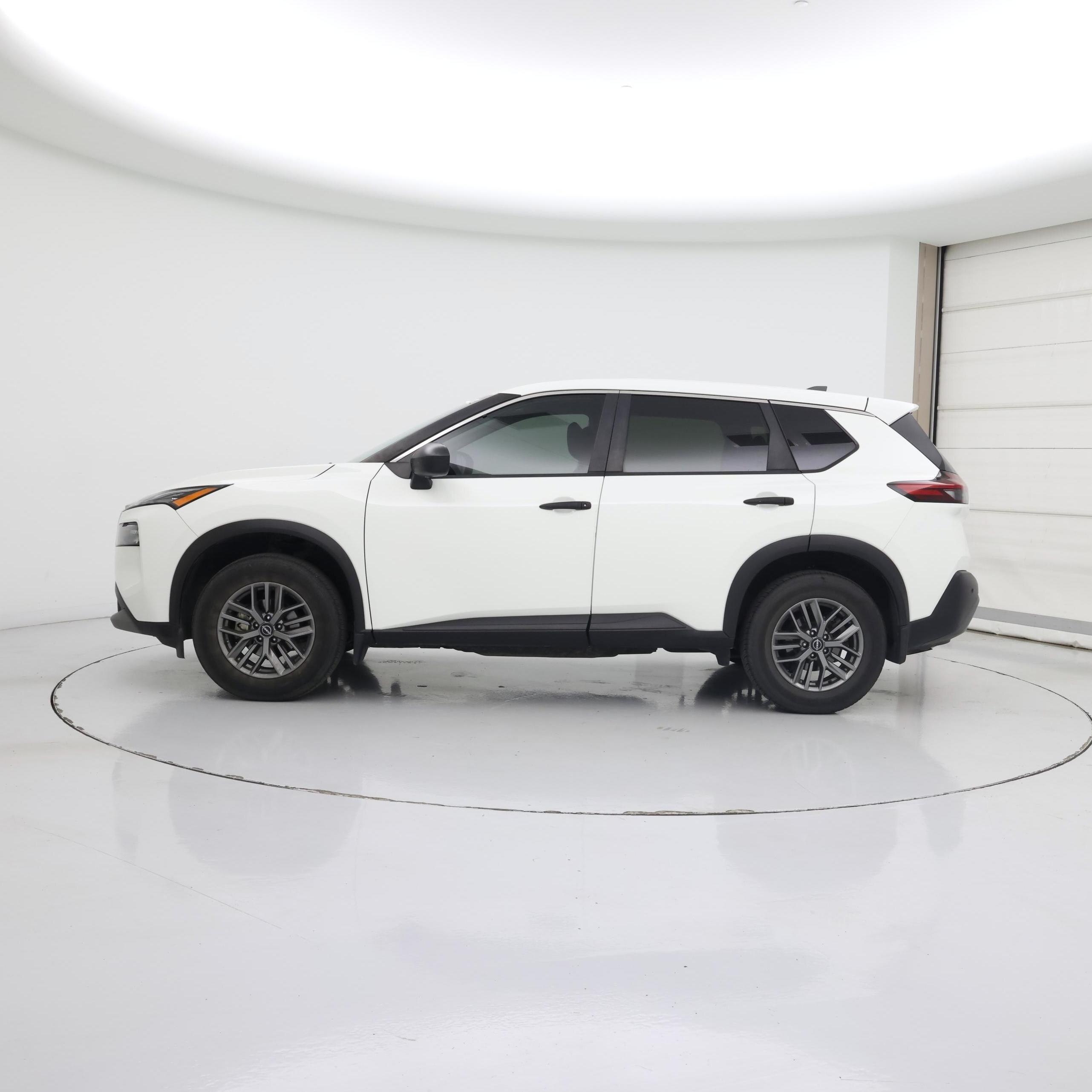 Thumbnail: 2023 Nissan Rogue - 3