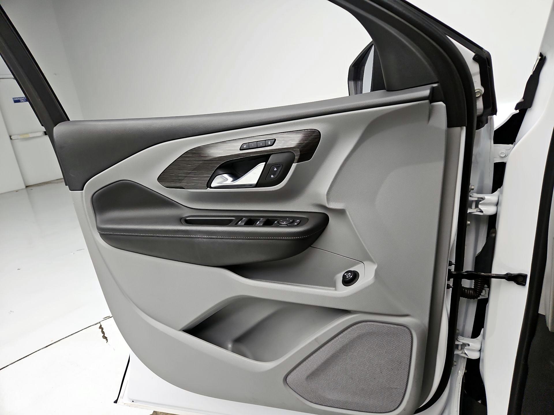 Thumbnail: 2023 GMC Terrain - 12