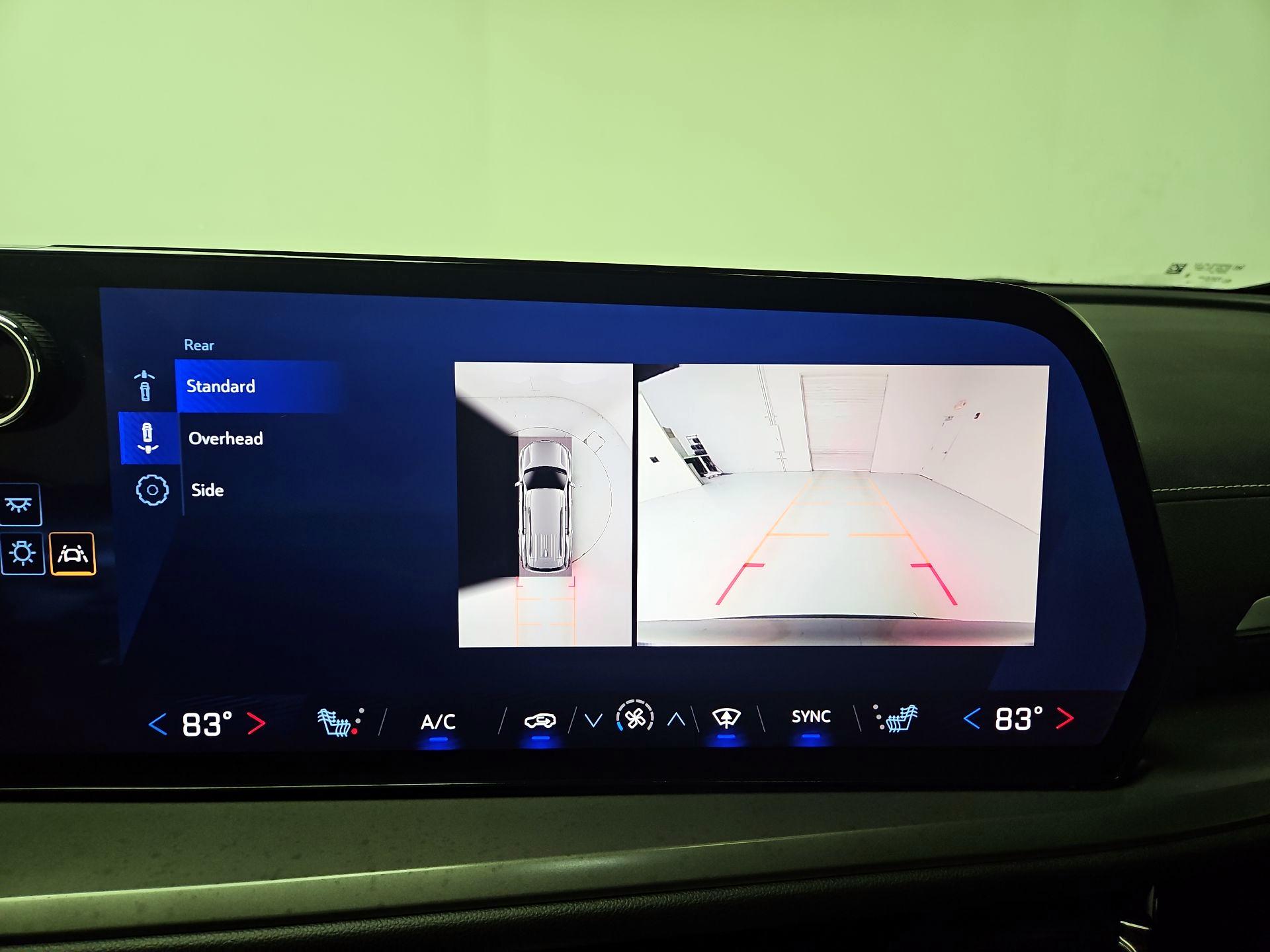 Thumbnail: 2024 Chevrolet Traverse - 14