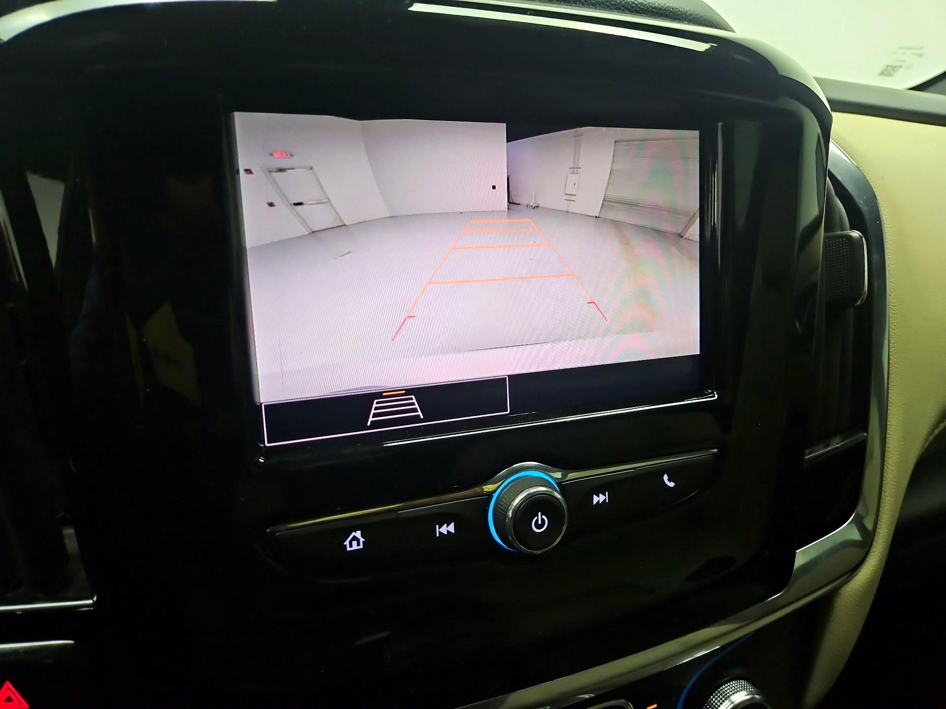 Thumbnail: 2023 Chevrolet Traverse - 14