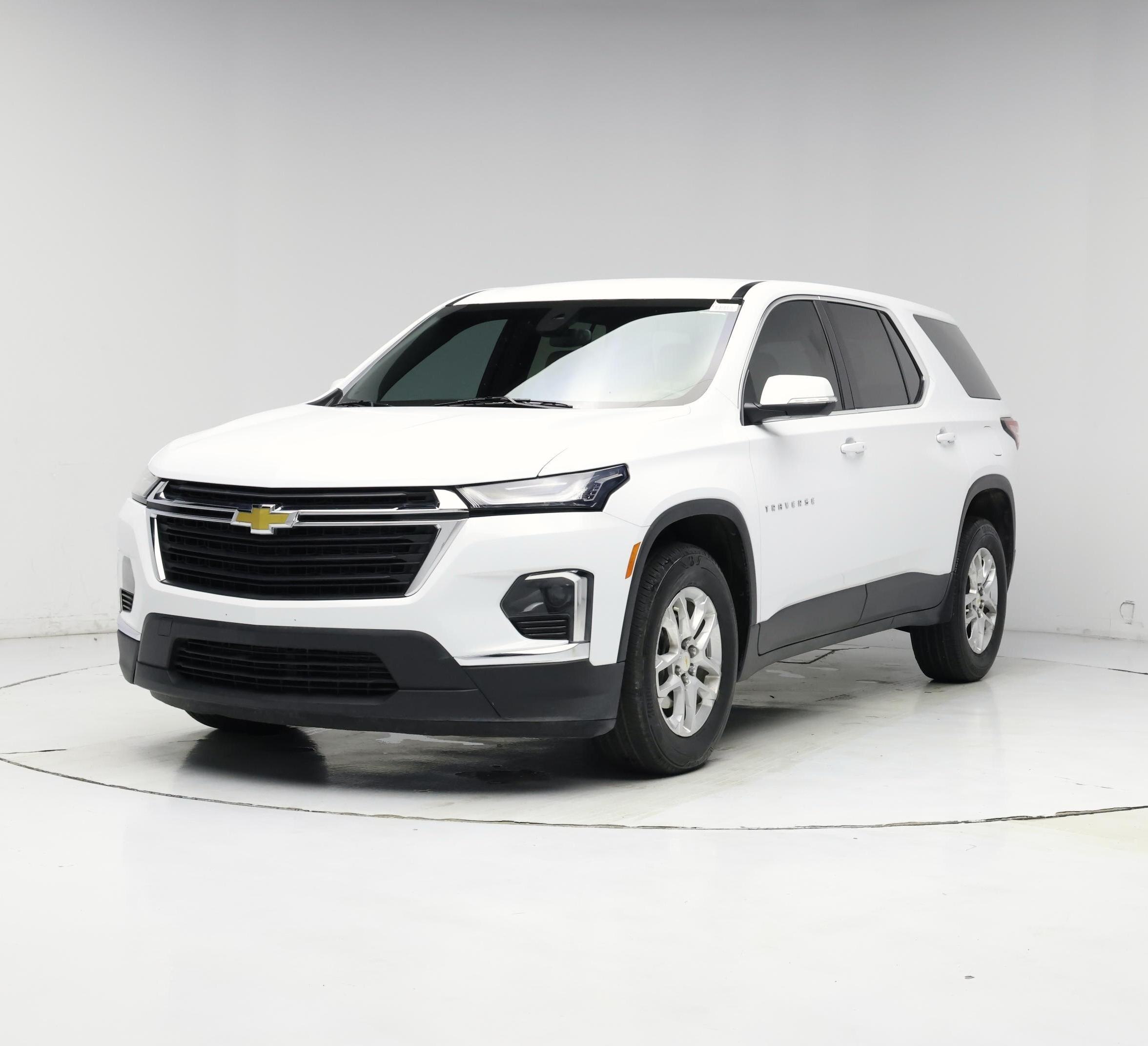 Thumbnail: 2023 Chevrolet Traverse - 4