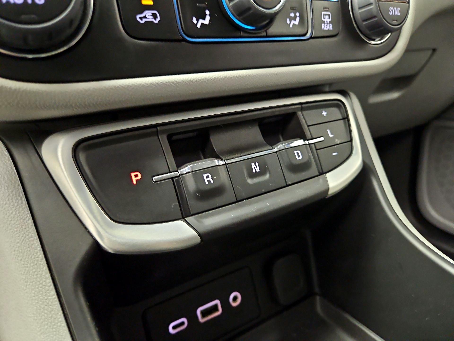 Thumbnail: 2023 GMC Terrain - 17