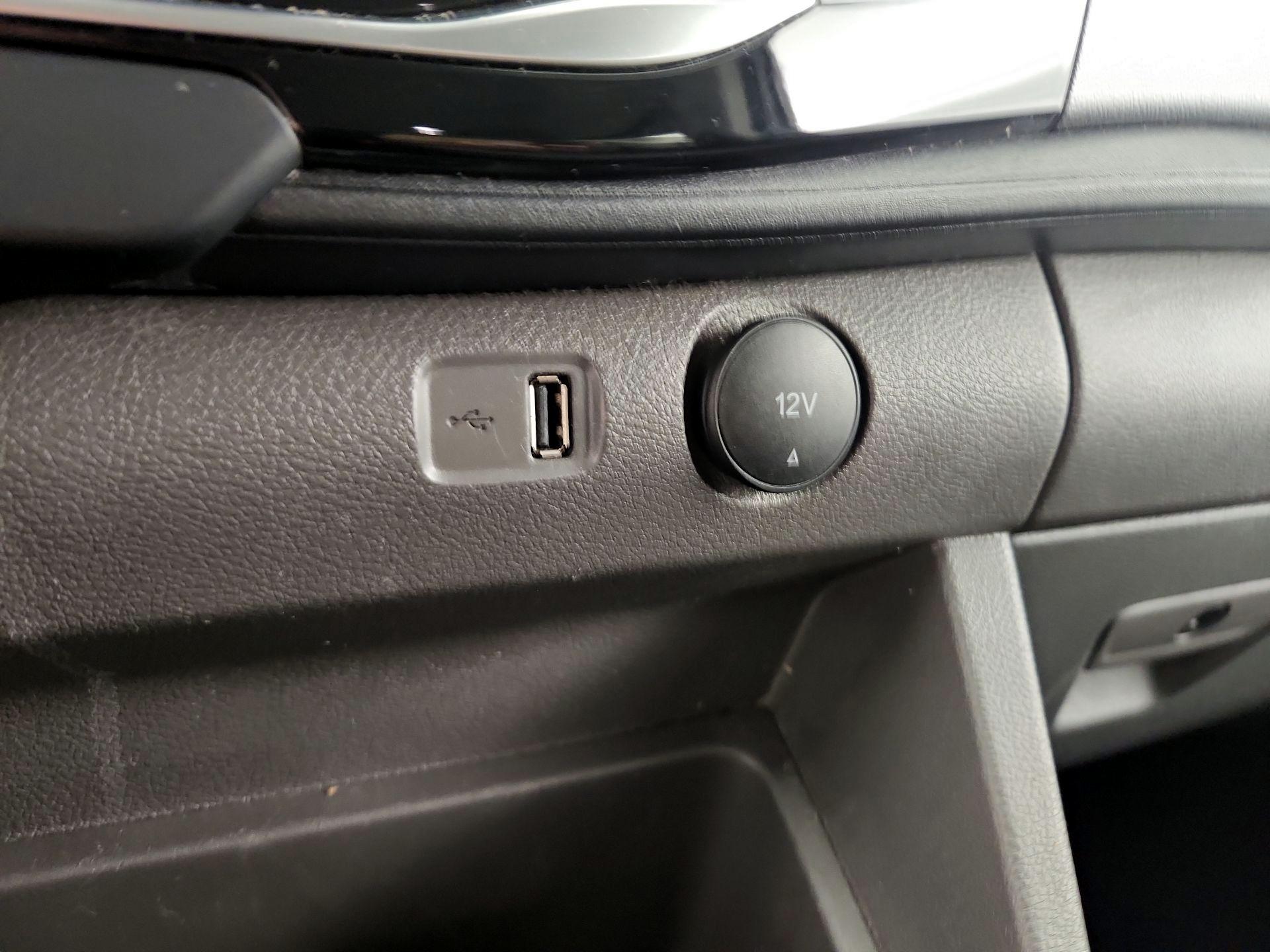 Thumbnail: 2023 Ford Transit Series - 19