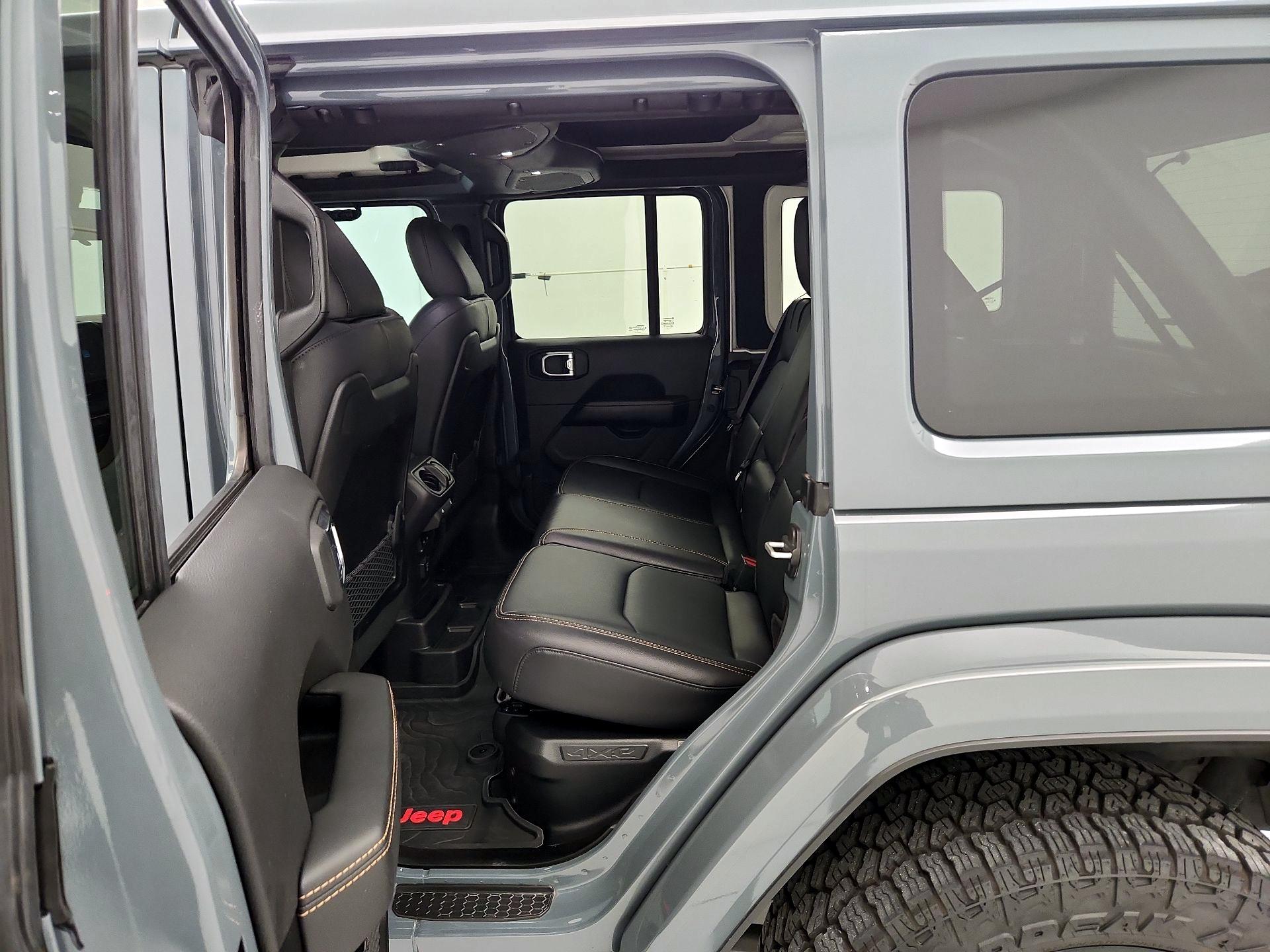 Thumbnail: 2024 Jeep Wrangler - 19