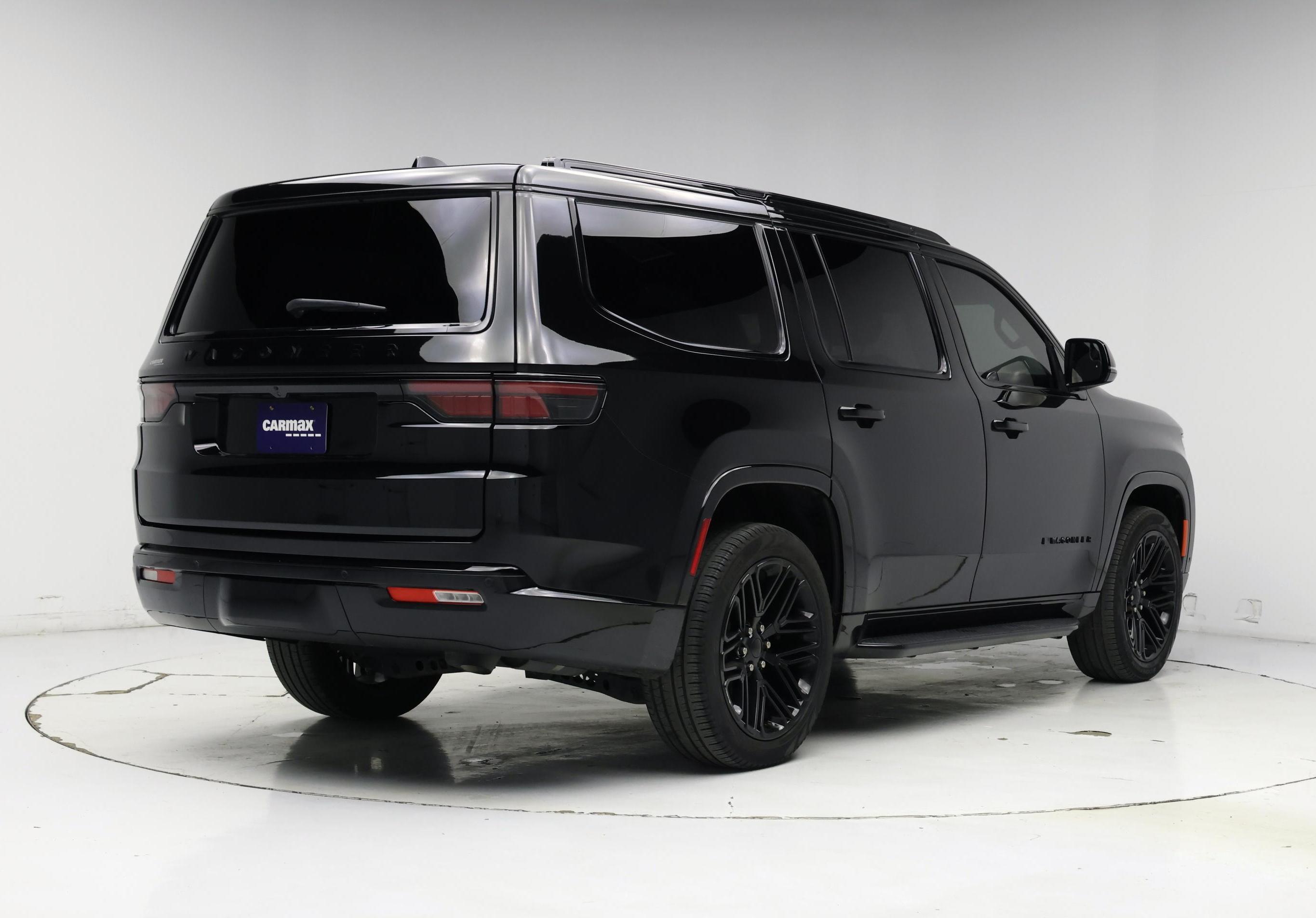 Thumbnail: 2024 Jeep Wagoneer - 8