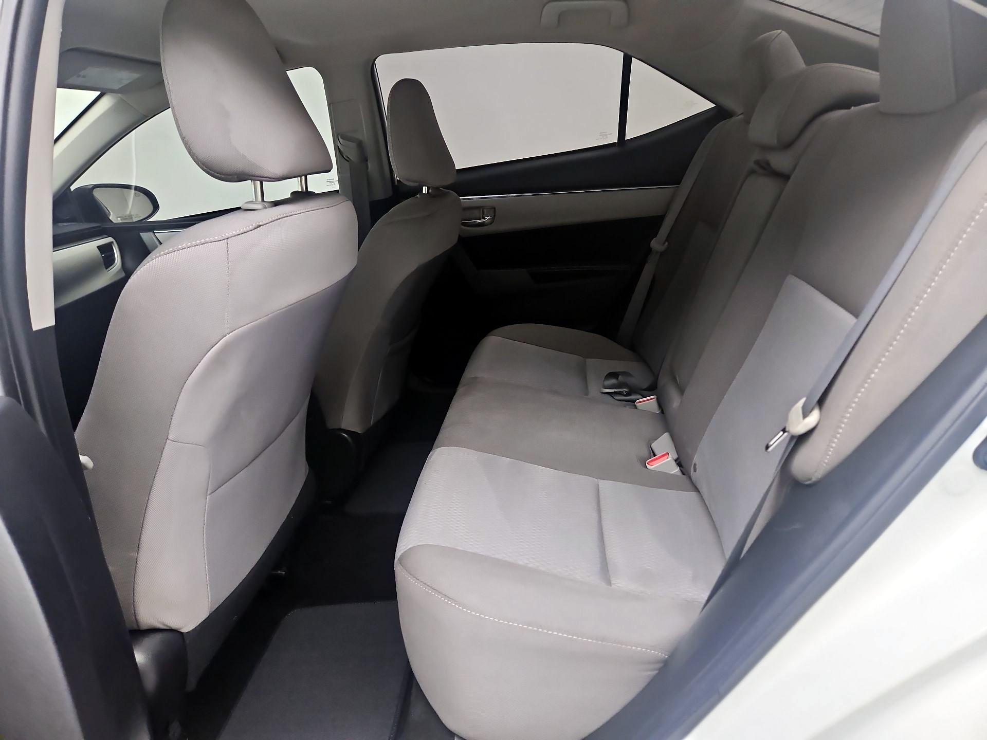 Thumbnail: 2016 Toyota Corolla - 19