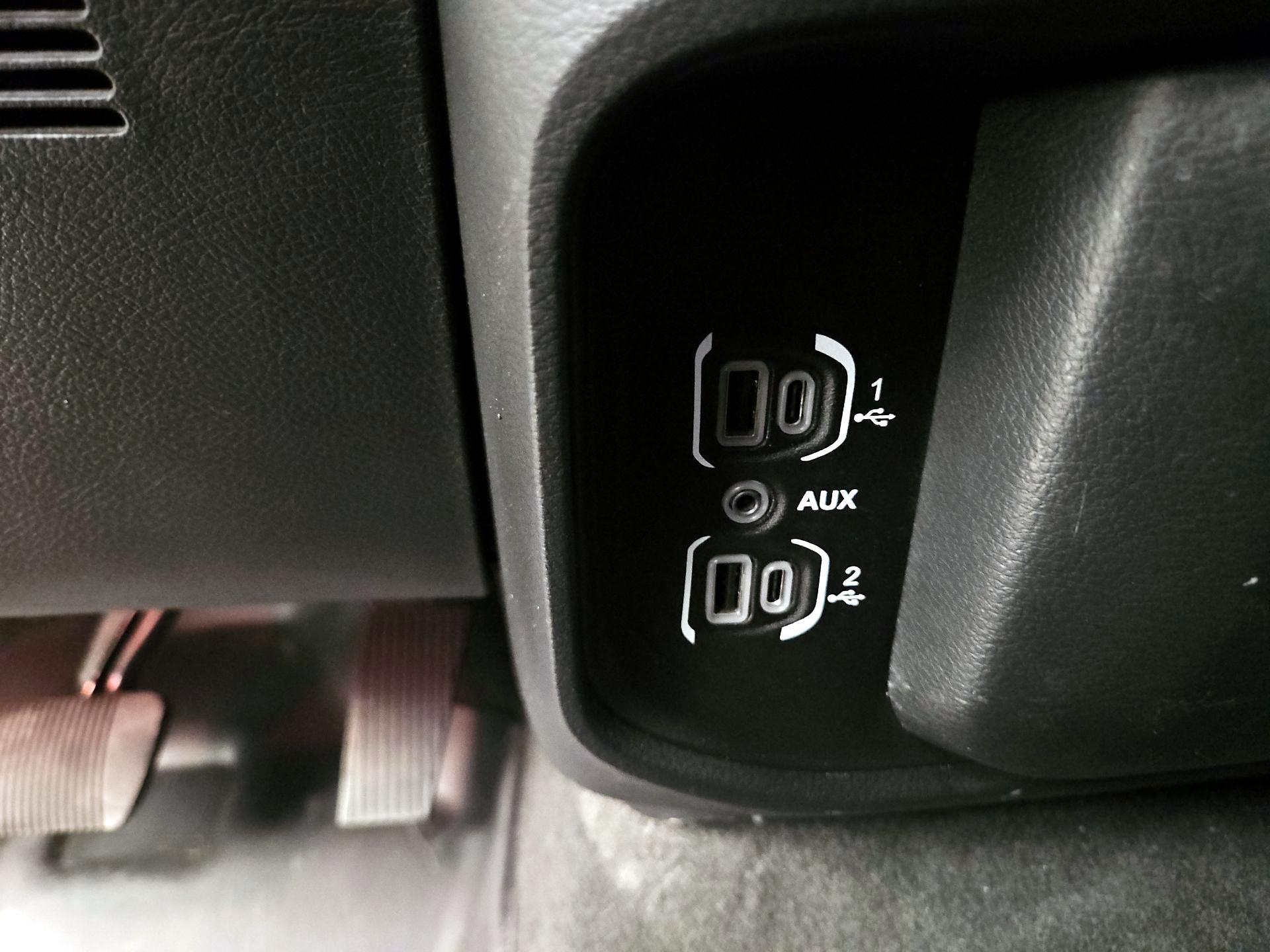 Thumbnail: 2023 RAM 1500 - 18