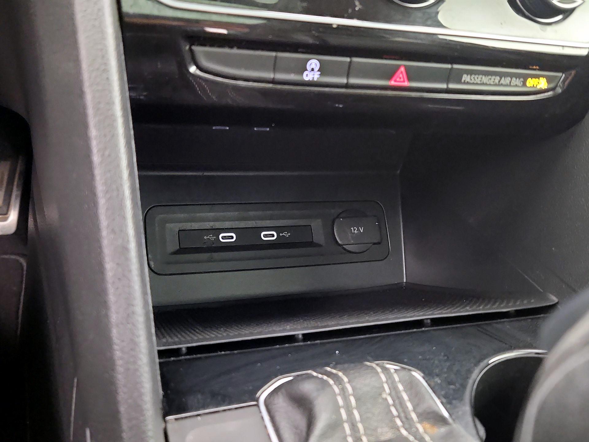 Thumbnail: 2022 Volkswagen Atlas - 19