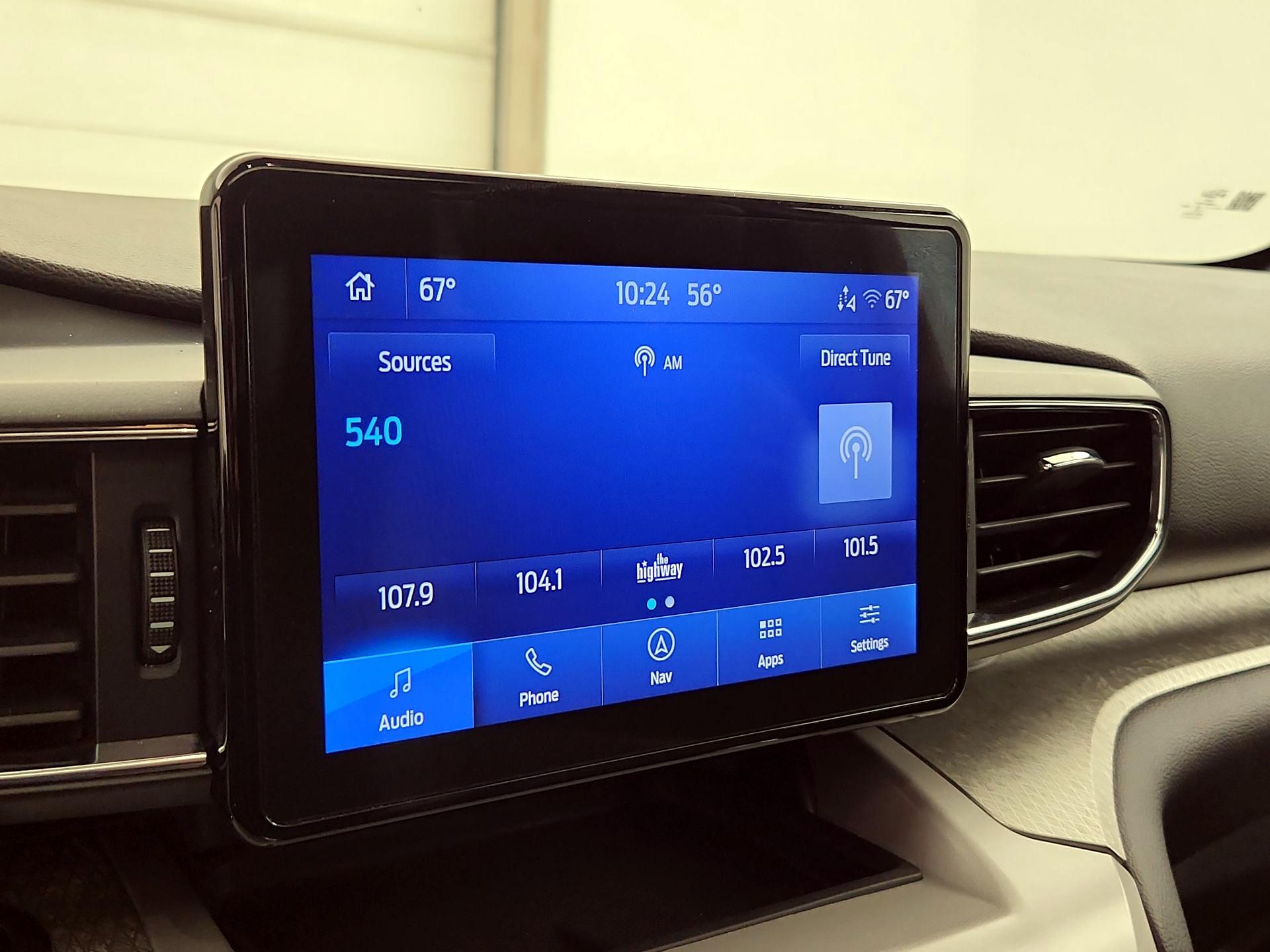 Thumbnail: 2023 Ford Explorer - 16