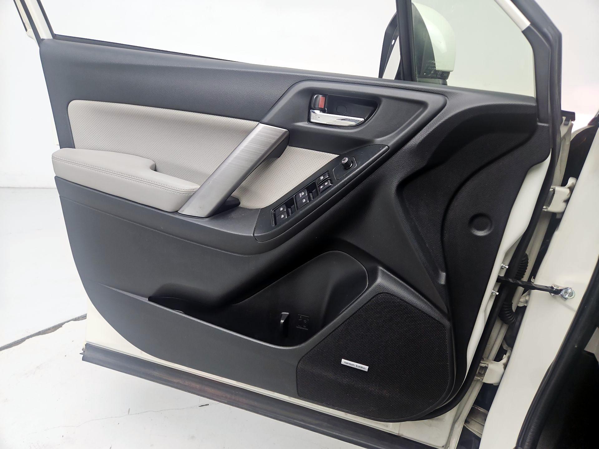 Thumbnail: 2016 Subaru Forester - 12