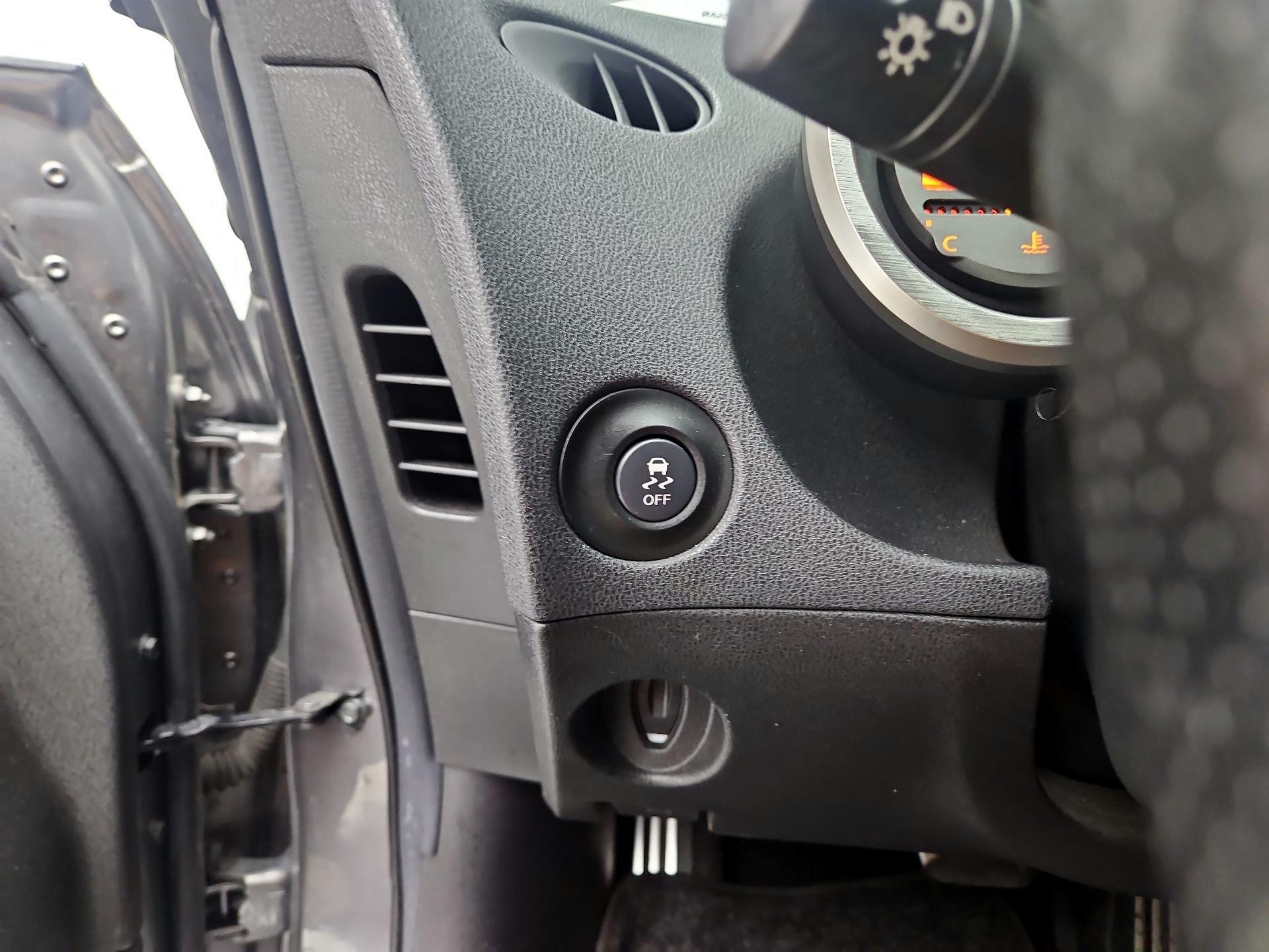 Thumbnail: 2017 Nissan Z - 13