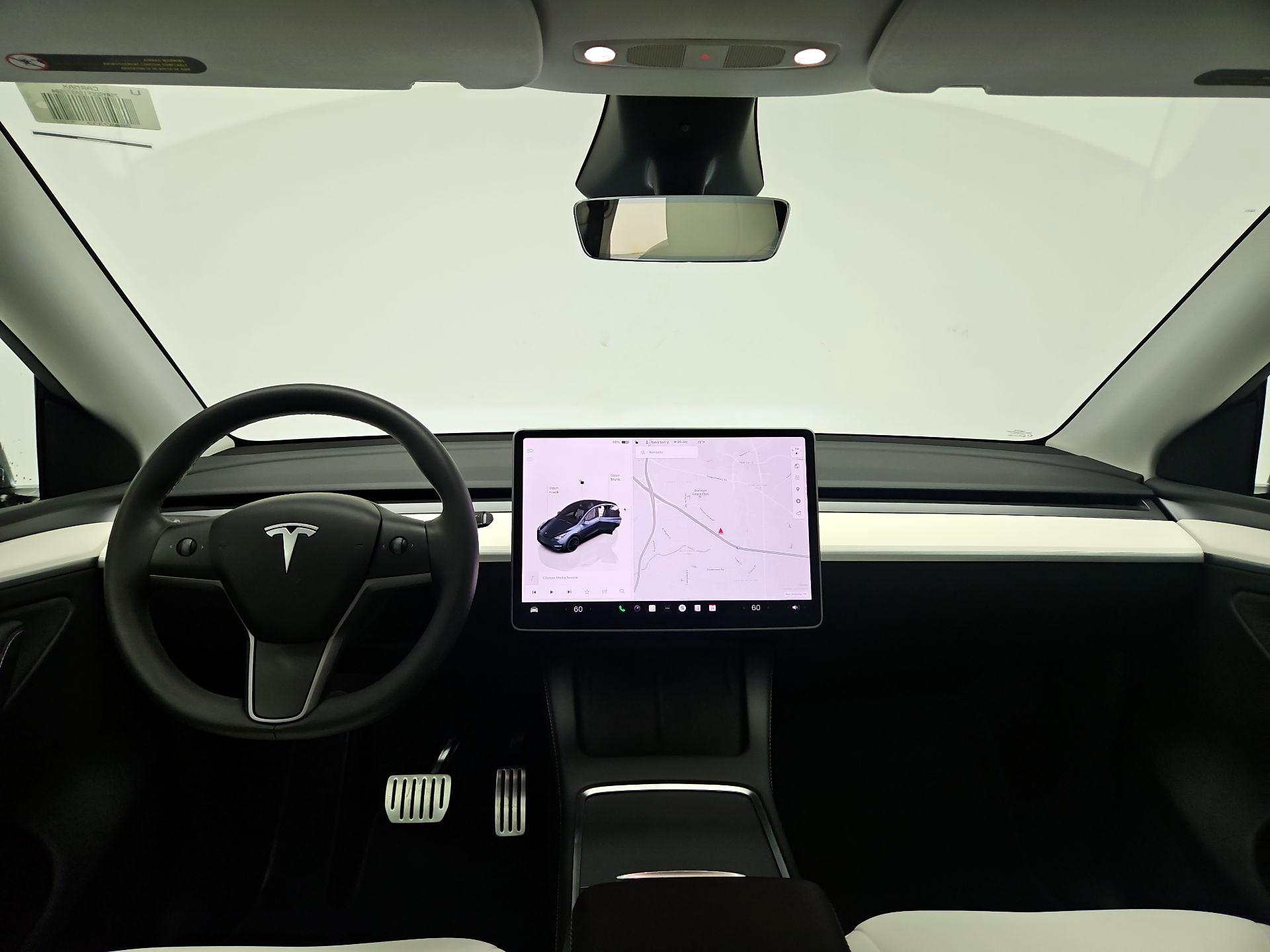 Thumbnail: 2025 Tesla Model Y - 9