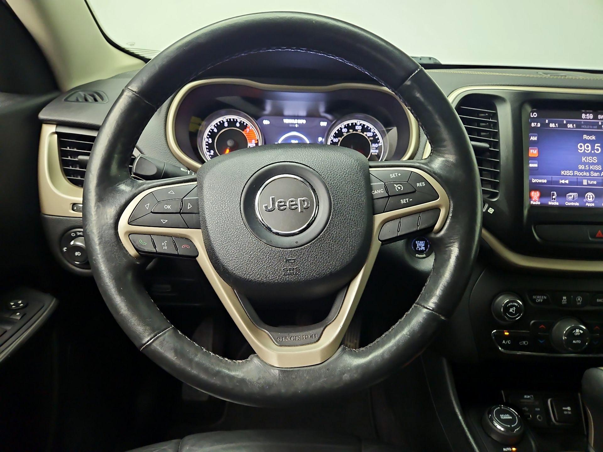 Thumbnail: 2016 Jeep Cherokee - 10