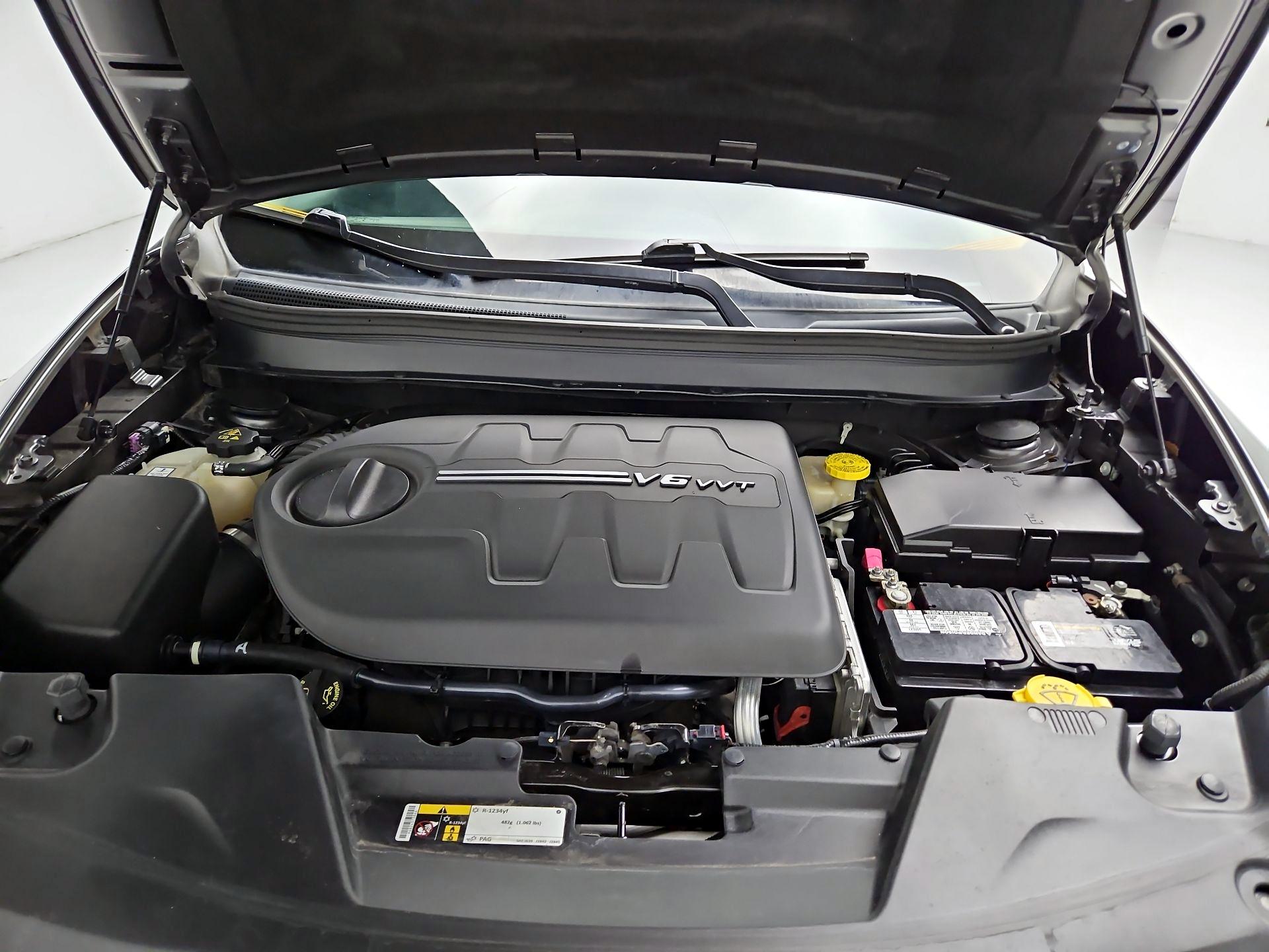 Thumbnail: 2016 Jeep Cherokee - 20