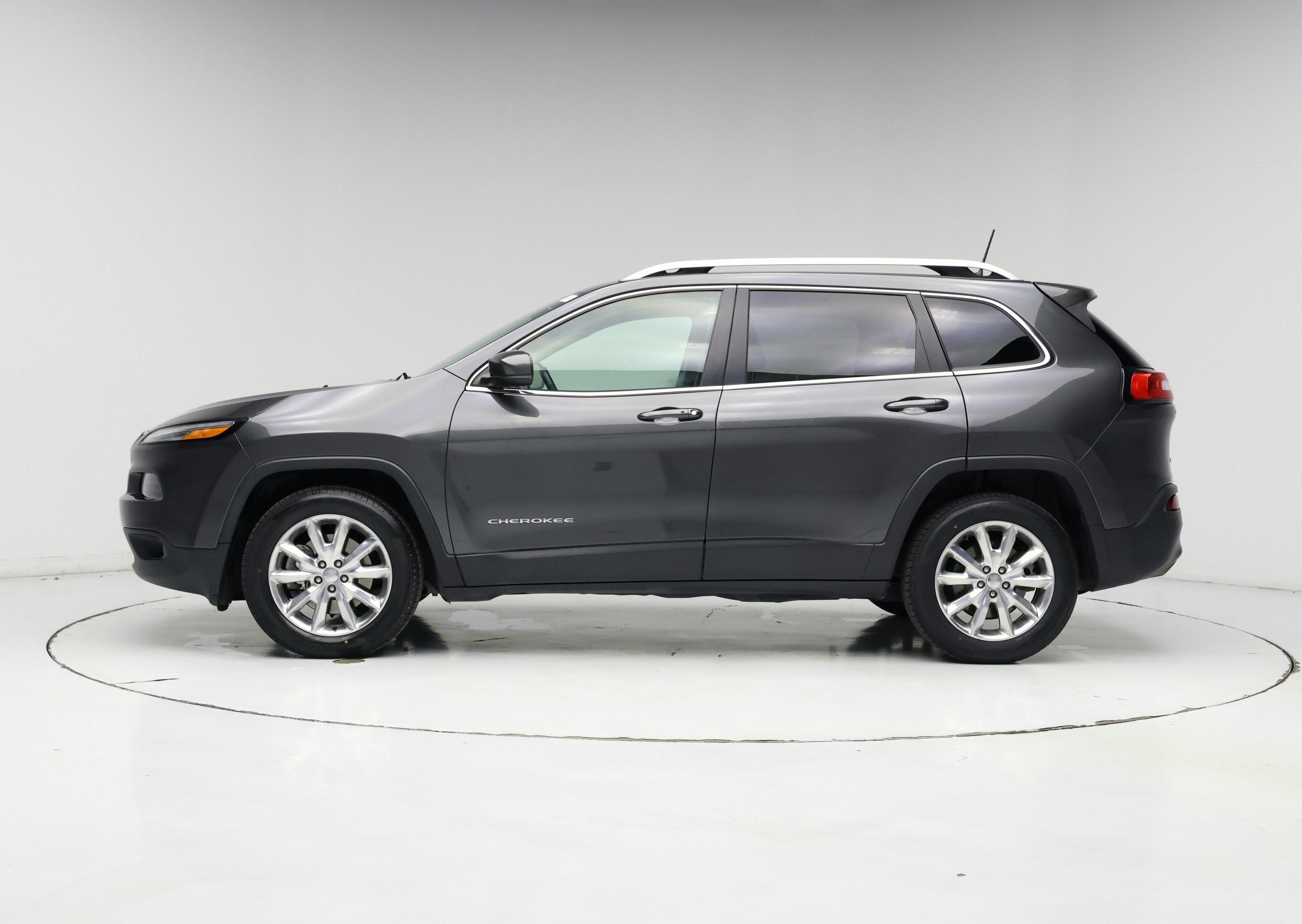 Thumbnail: 2016 Jeep Cherokee - 3