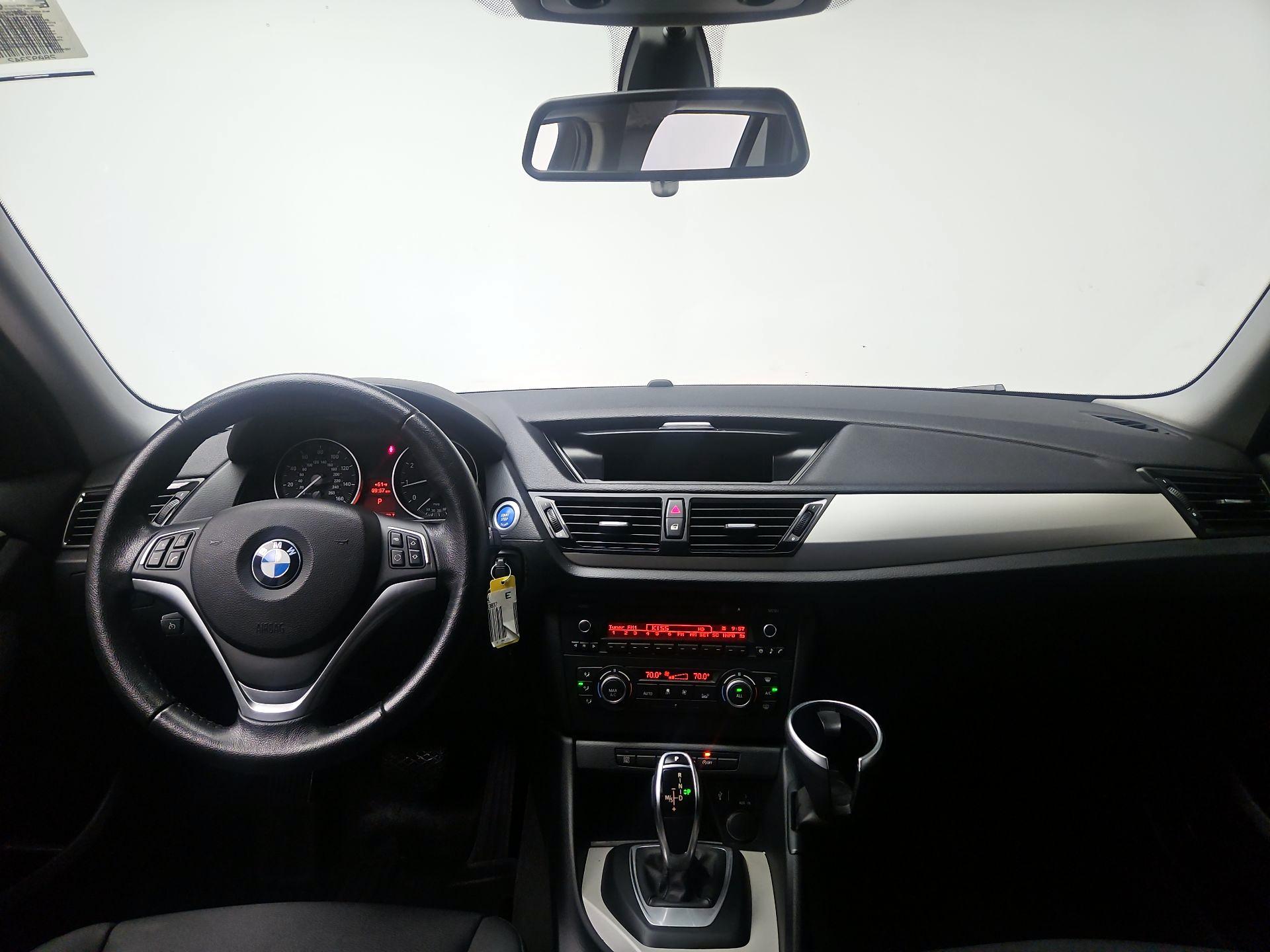 Thumbnail: 2015 BMW X1 - 9