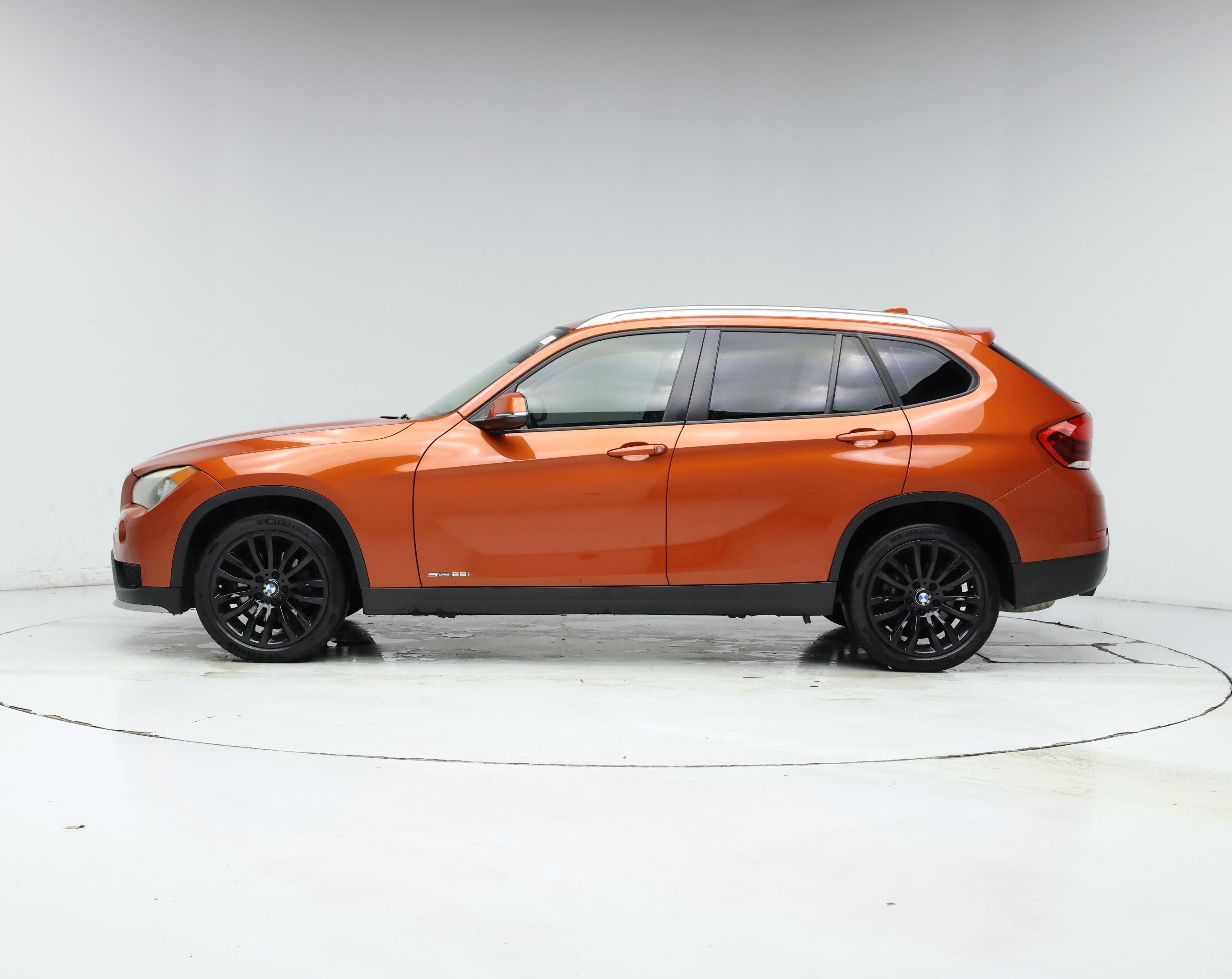 Thumbnail: 2015 BMW X1 - 3