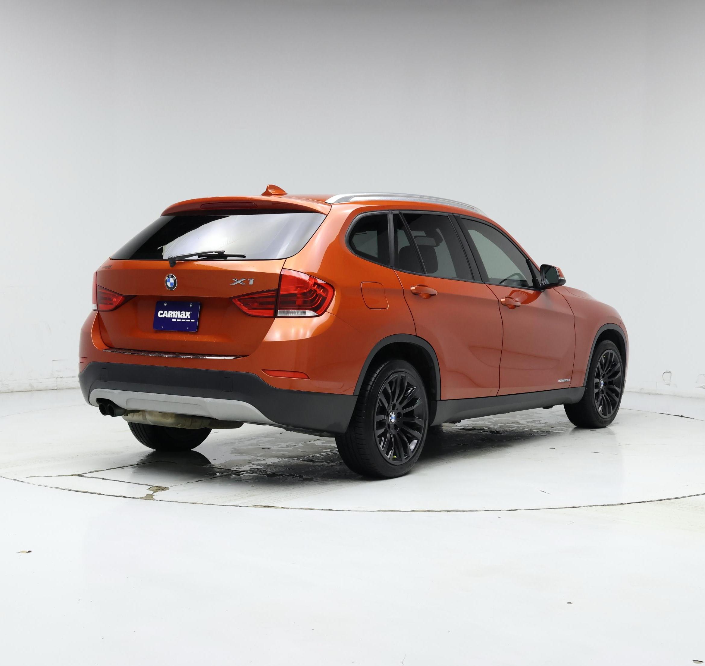 Thumbnail: 2015 BMW X1 - 8