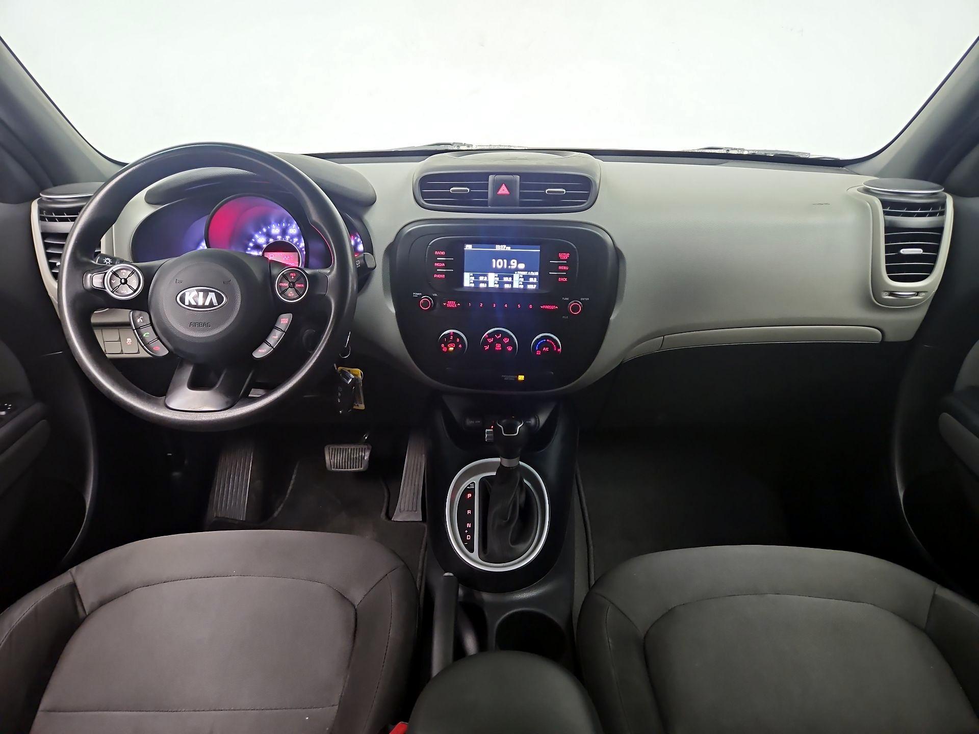 Thumbnail: 2017 Kia Soul - 9