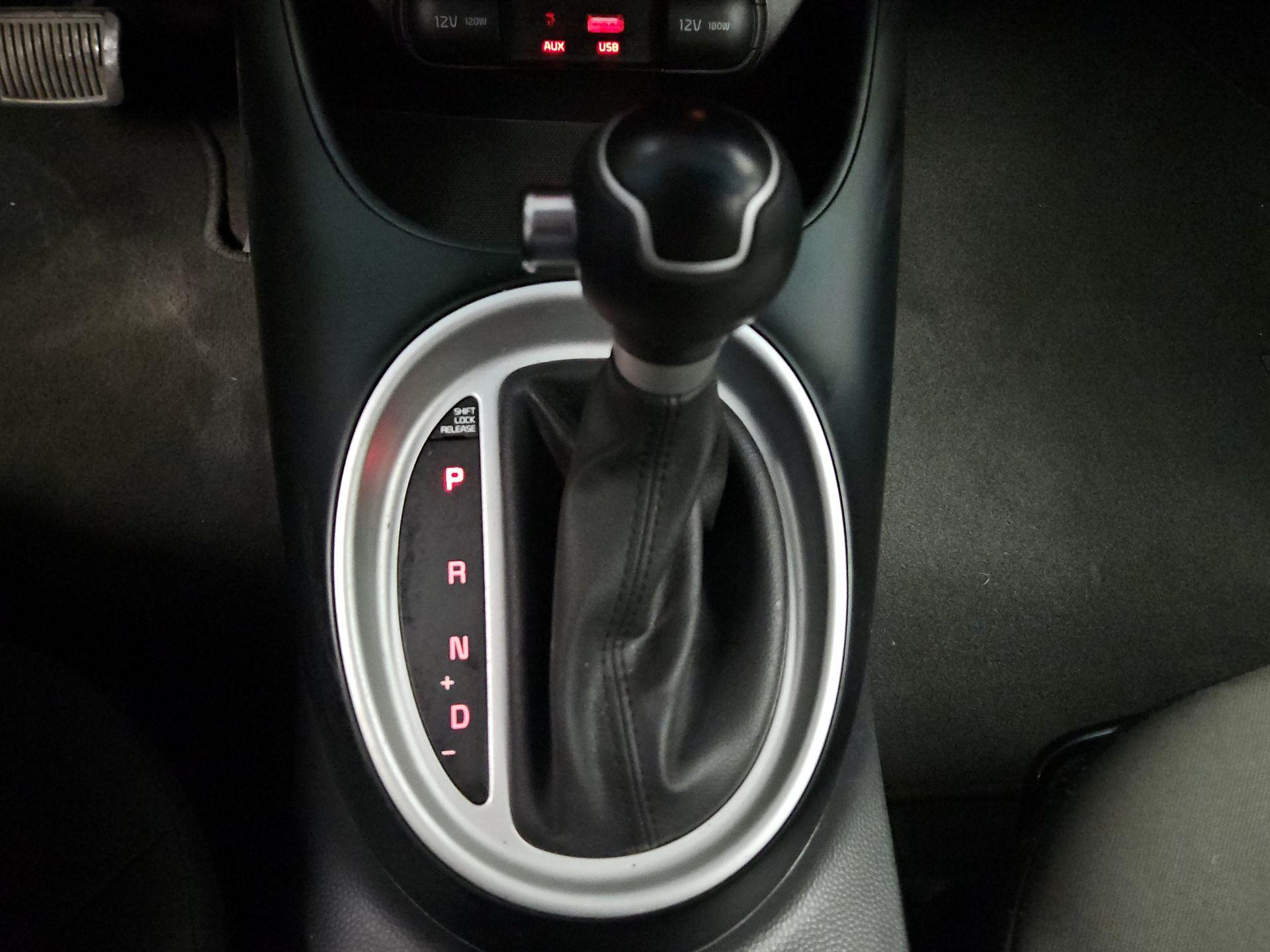 Thumbnail: 2017 Kia Soul - 16