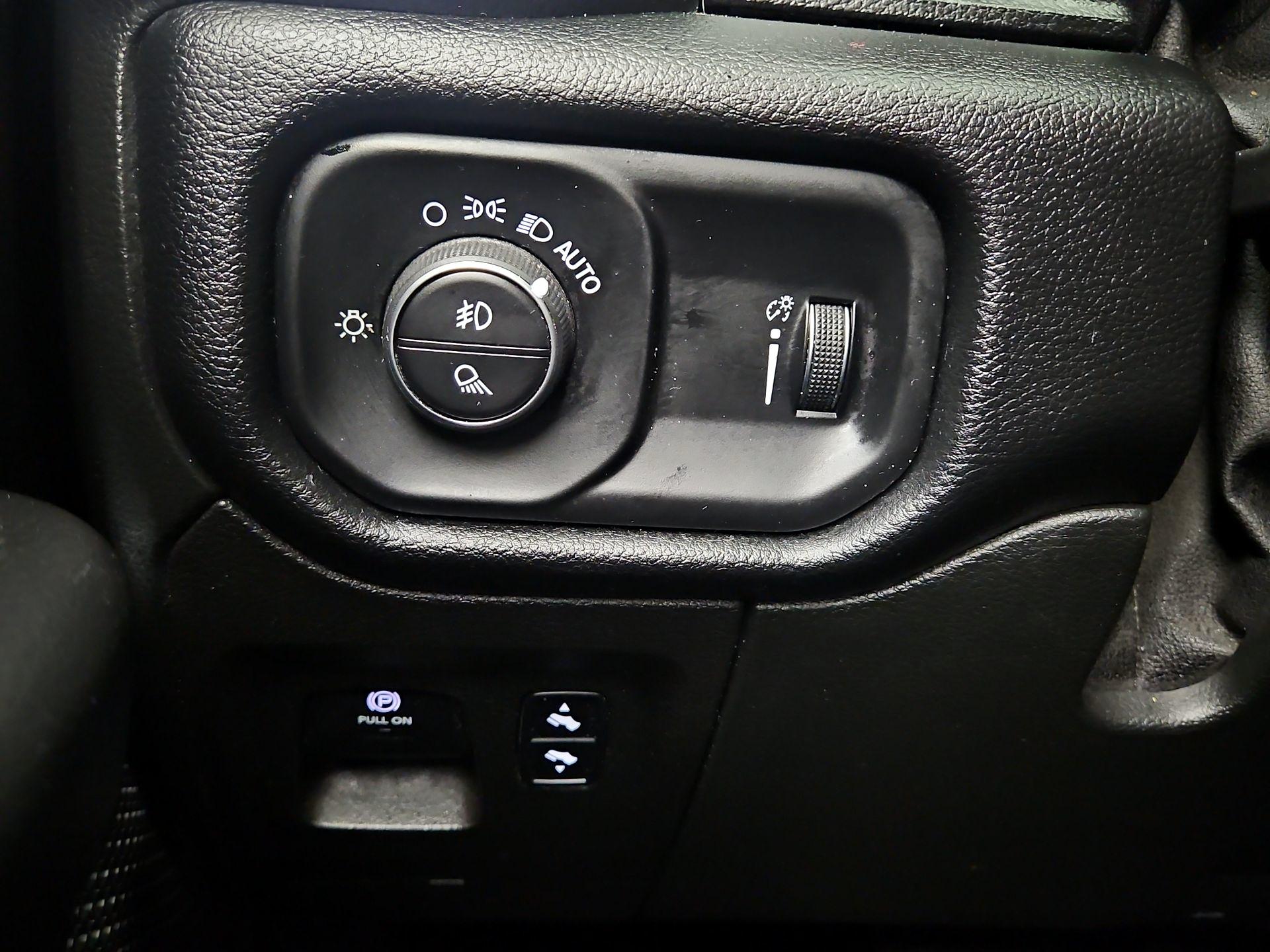 Thumbnail: 2020 RAM 1500 - 13