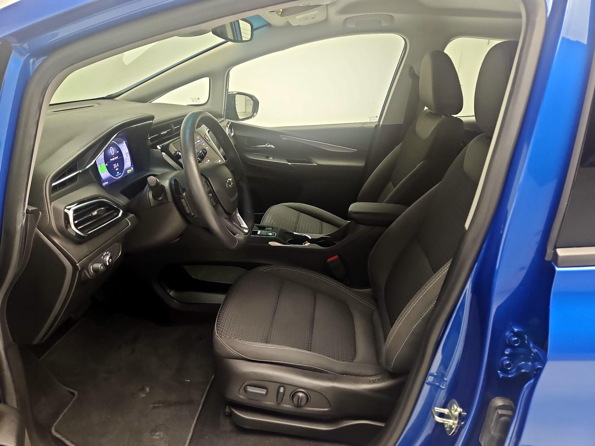 Thumbnail: 2023 Chevrolet Bolt EV - 11