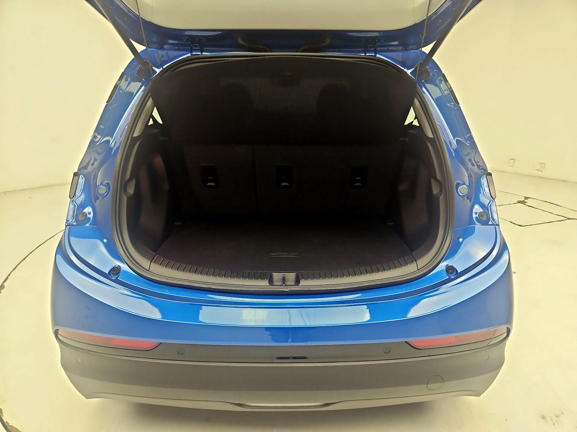 Thumbnail: 2023 Chevrolet Bolt EV - 20