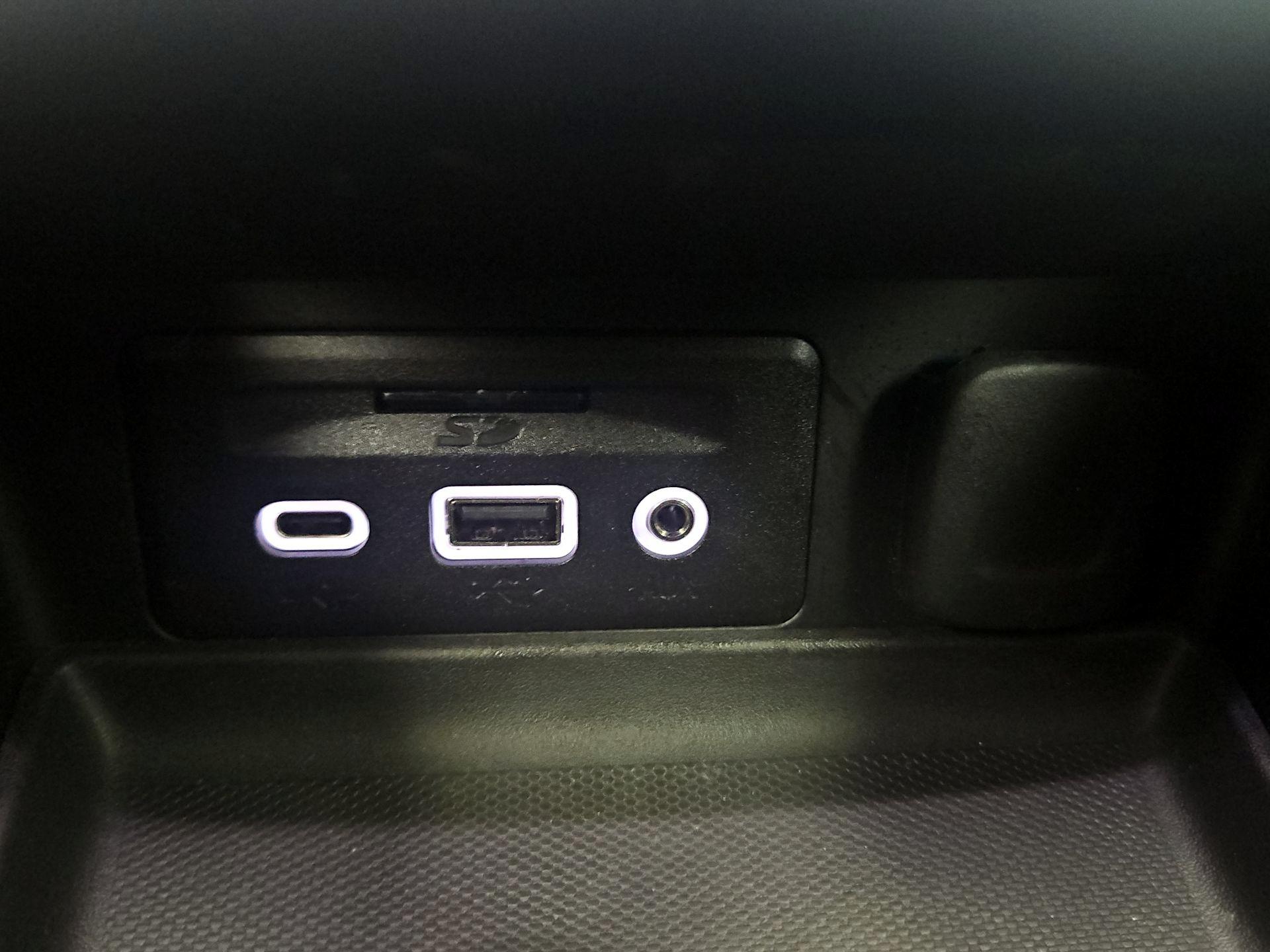 Thumbnail: 2020 GMC Terrain - 18