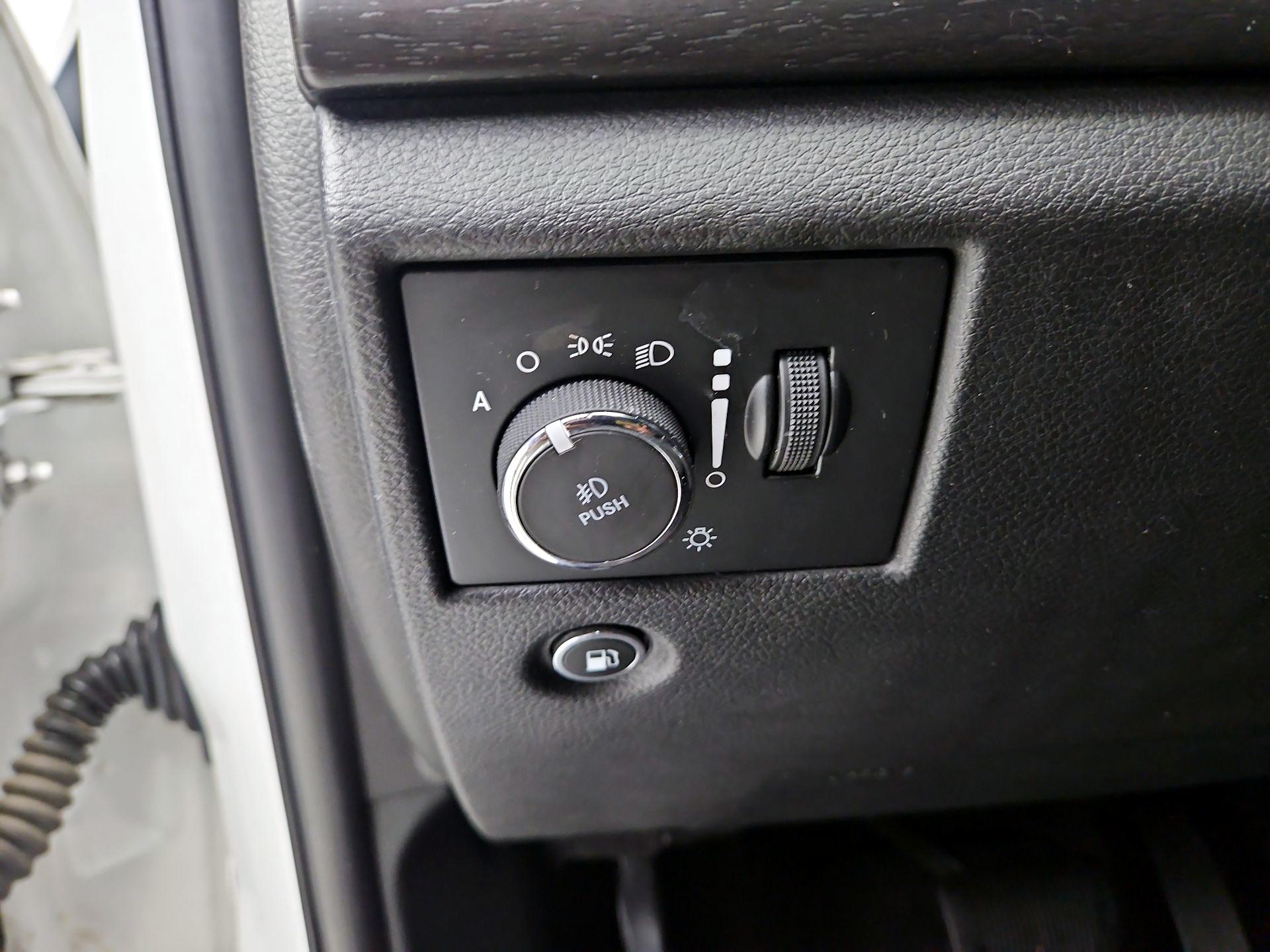 Thumbnail: 2018 Jeep Grand Cherokee - 13