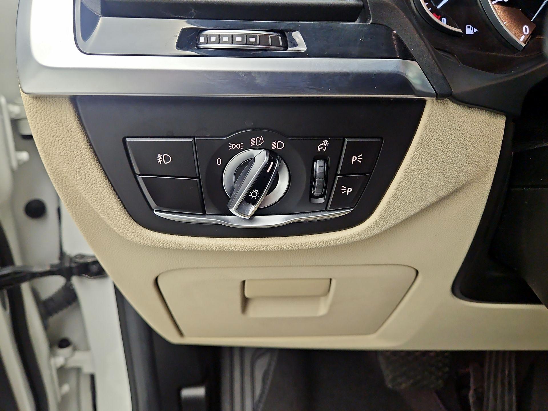 Thumbnail: 2019 BMW X3 - 13