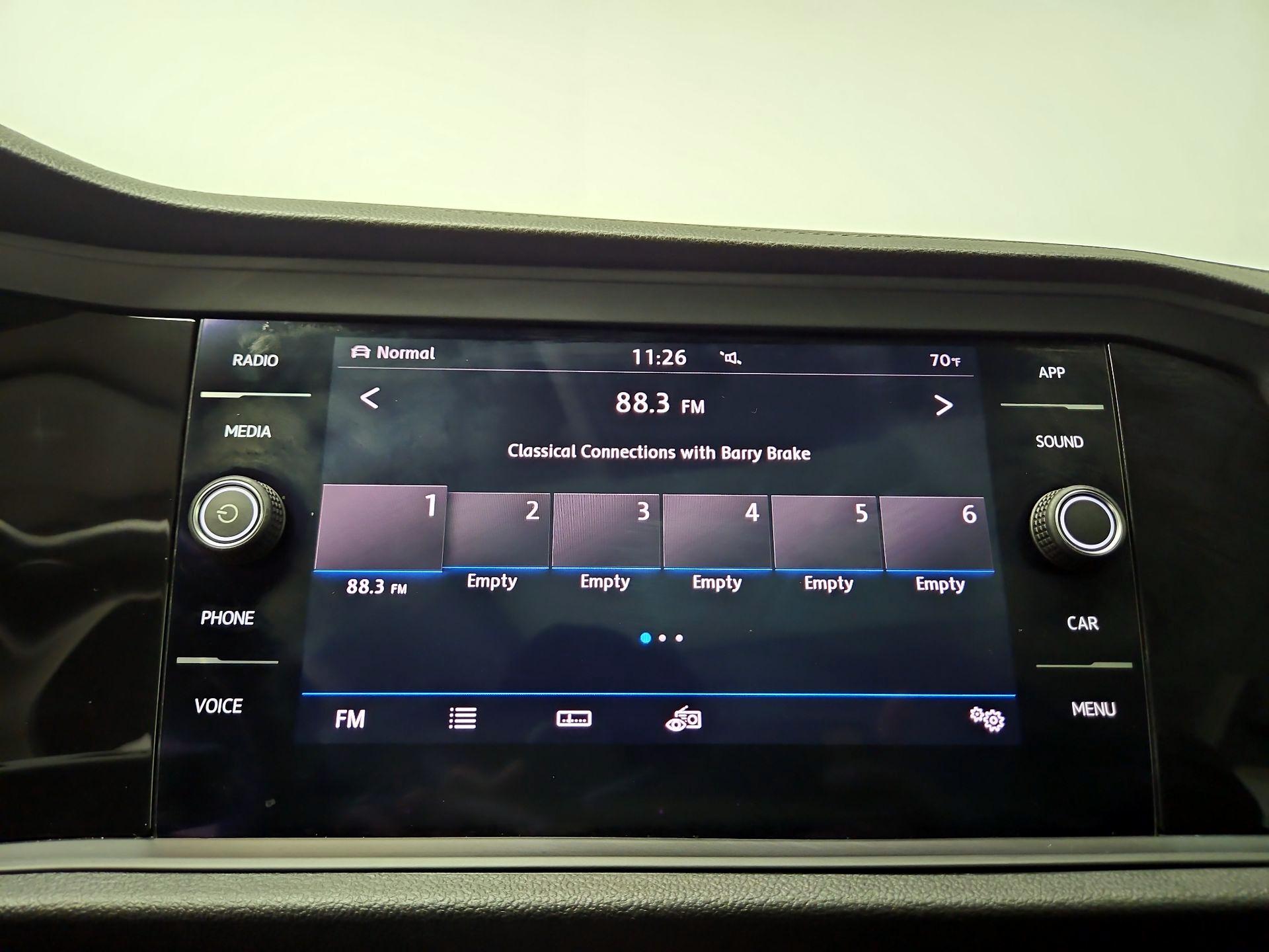 Thumbnail: 2019 Volkswagen Jetta - 15