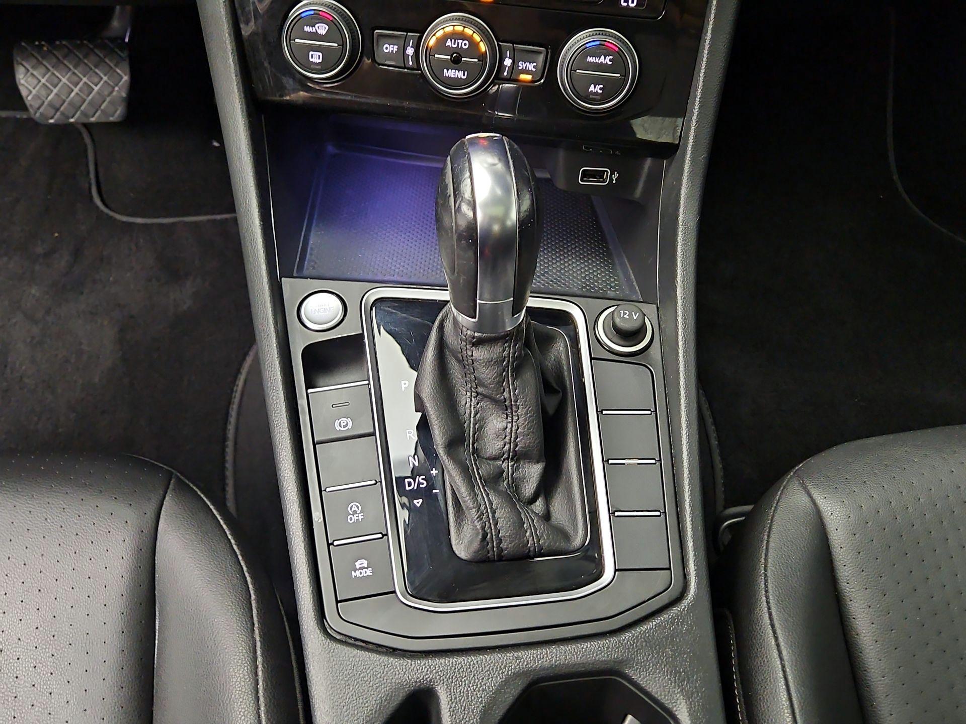 Thumbnail: 2019 Volkswagen Jetta - 17