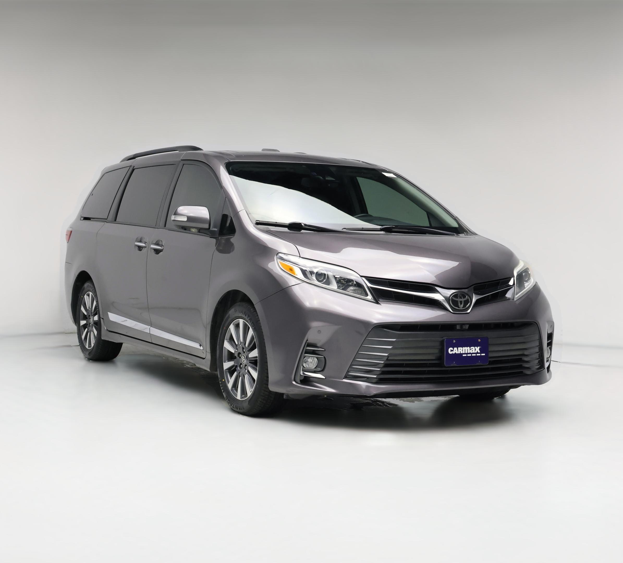 Thumbnail: 2020 Toyota Sienna - 1