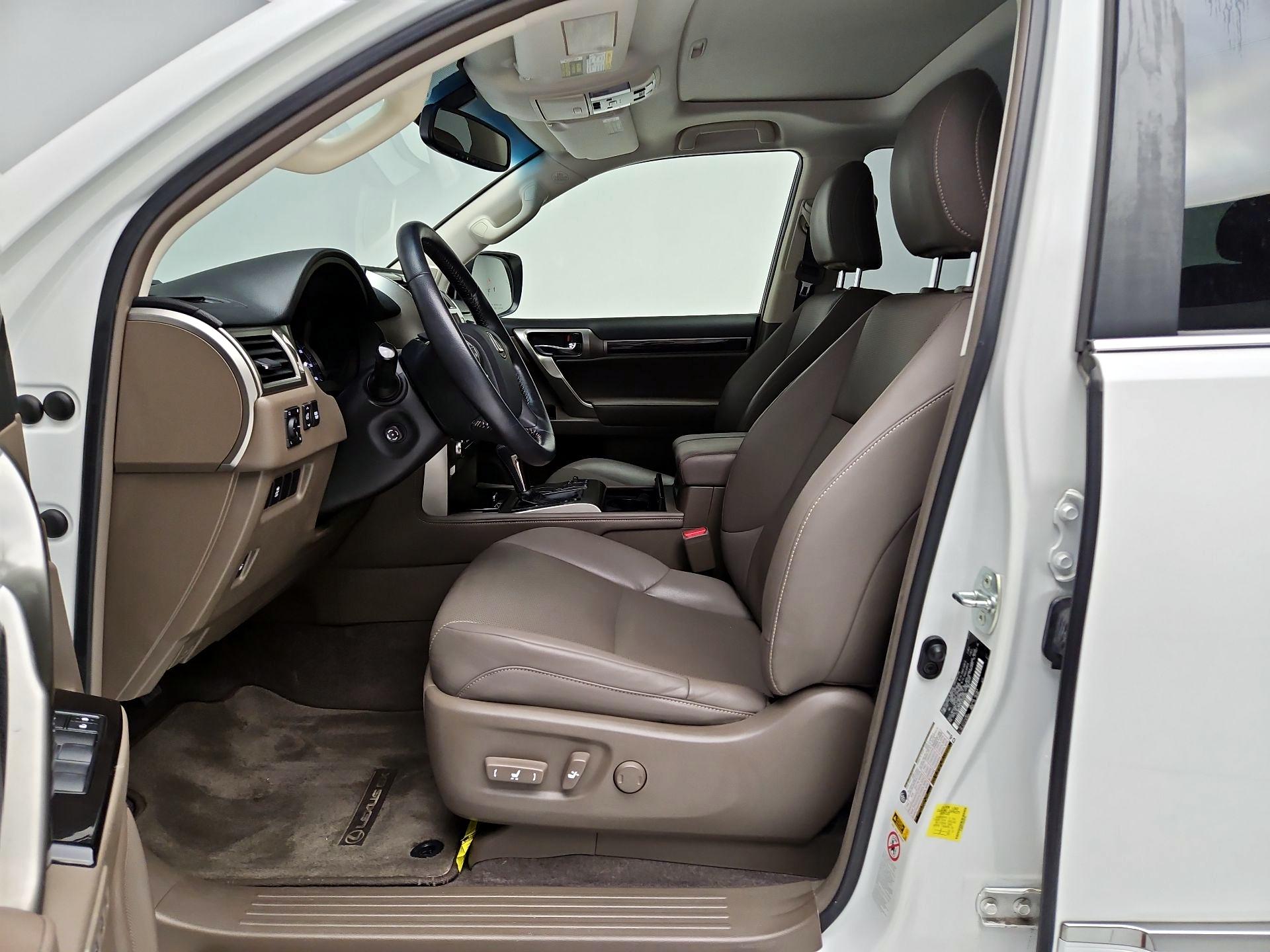 Thumbnail: 2018 Lexus GX - 11