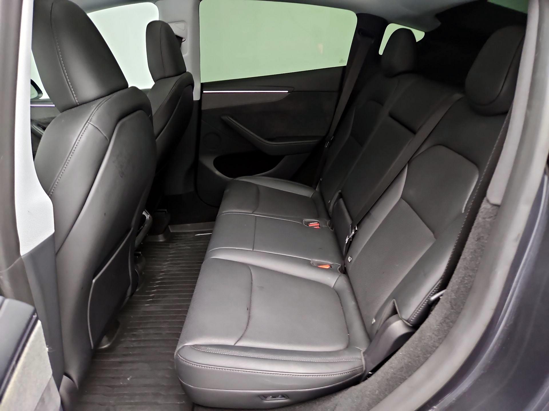 Thumbnail: 2026 Tesla Model Y - 19