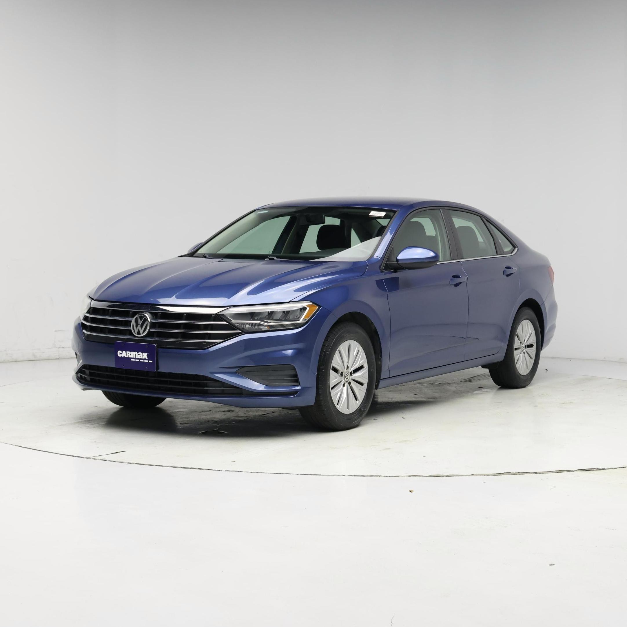 Thumbnail: 2019 Volkswagen Jetta - 4