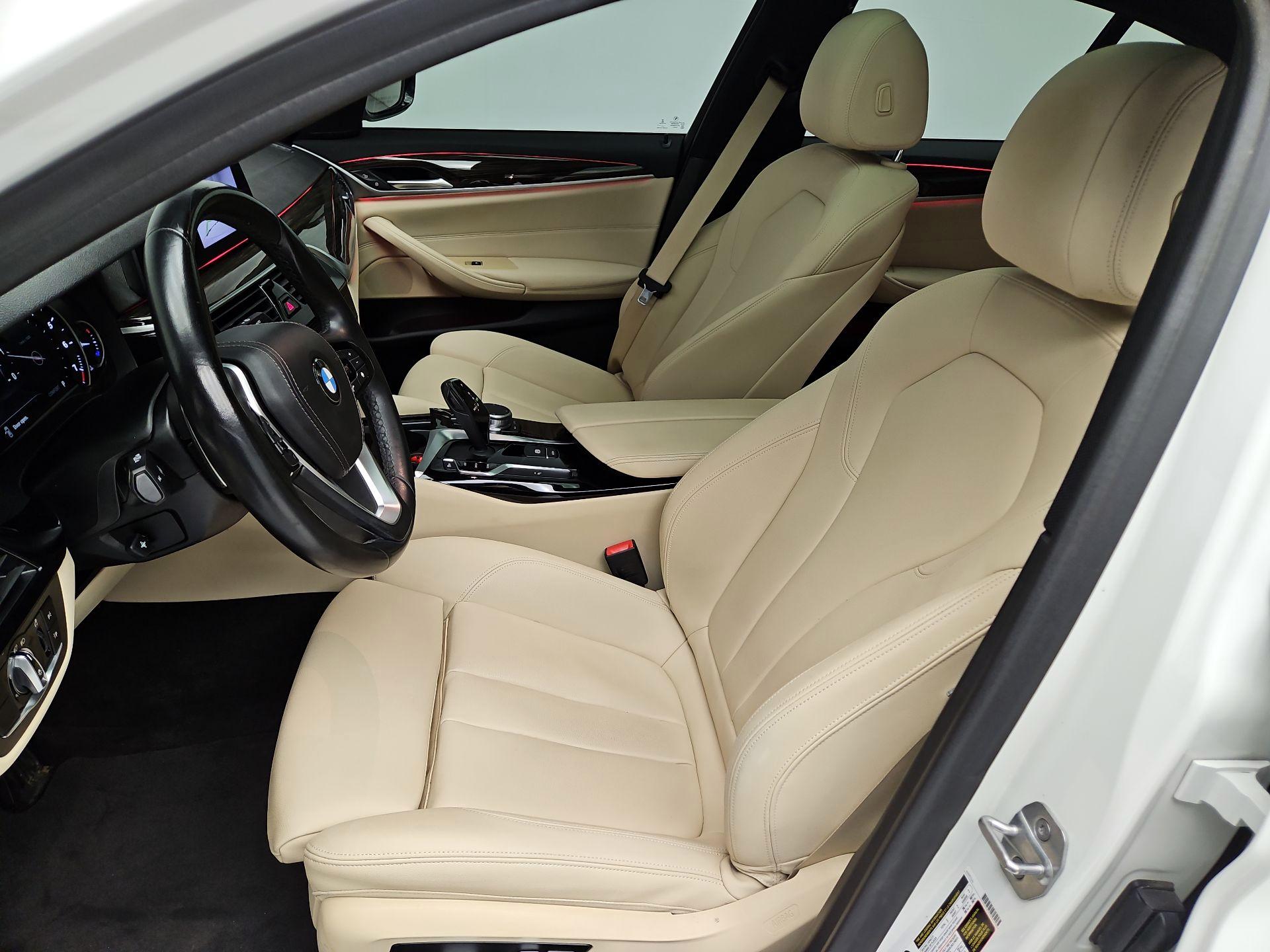 Thumbnail: 2018 BMW 5 Series - 11