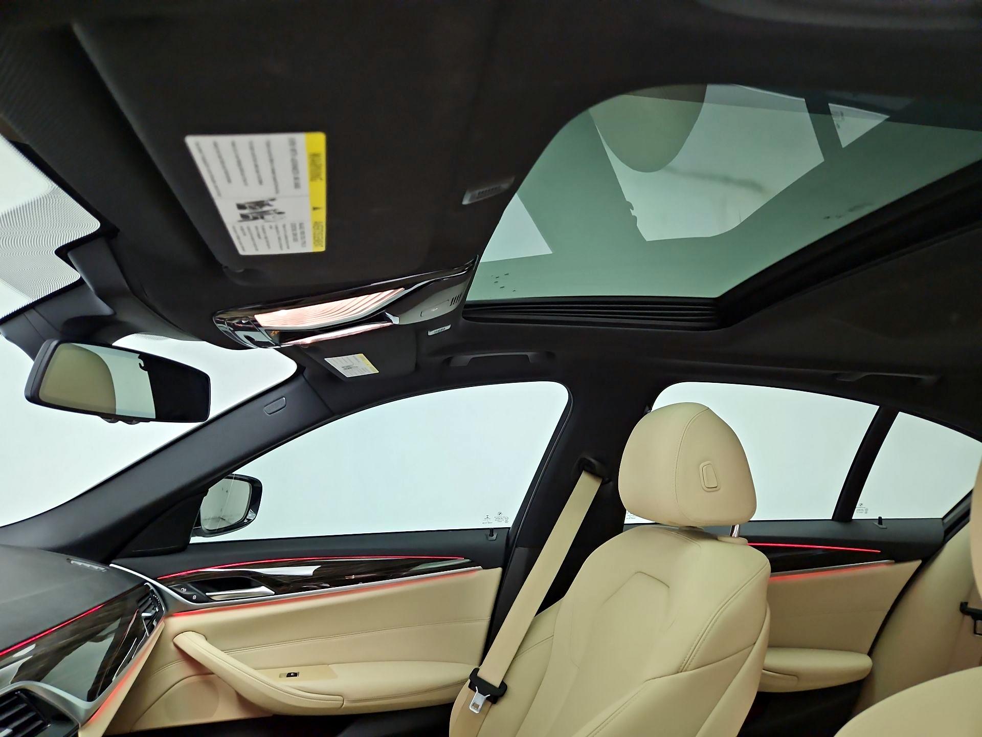 Thumbnail: 2018 BMW 5 Series - 19